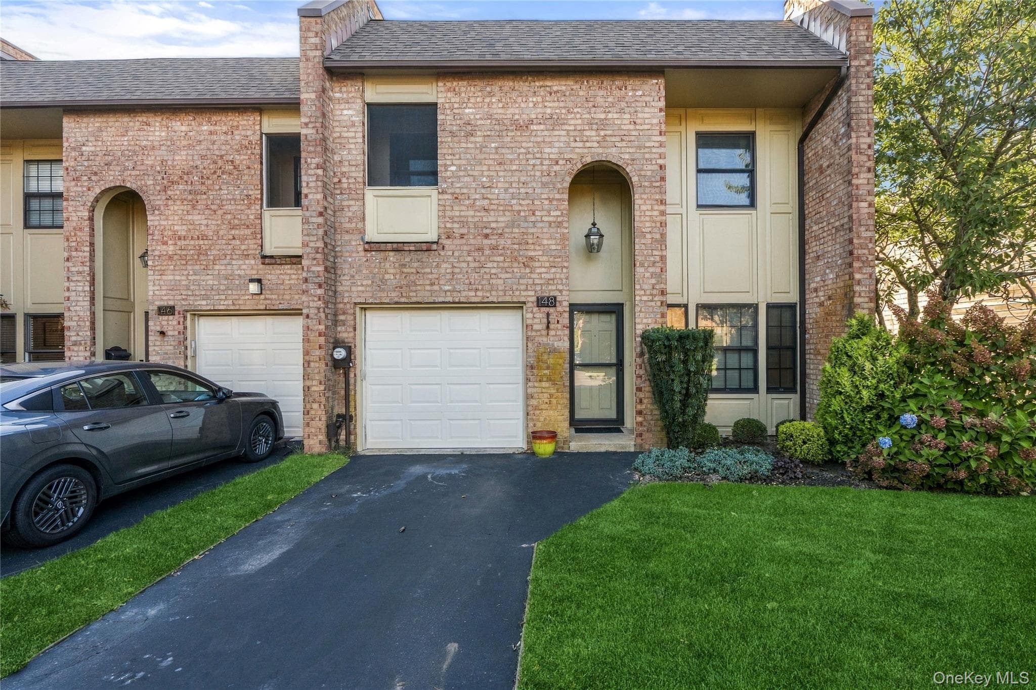 148 Southgate Circle, Massapequa Park