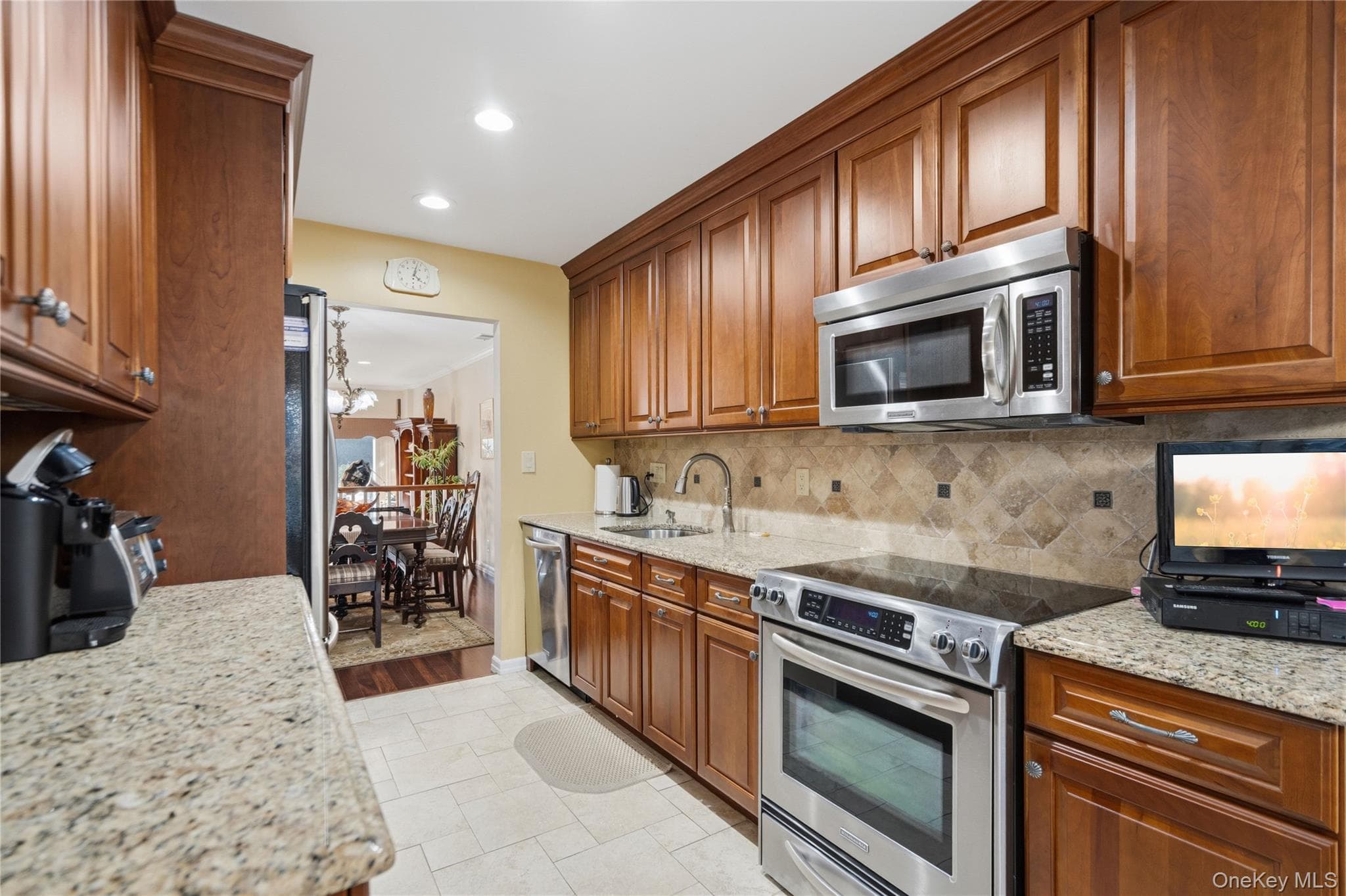 148 Southgate Circle thumbnail 10