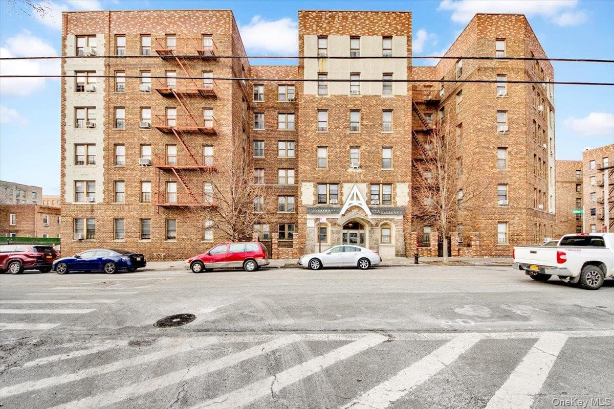 2925 Matthews Avenue Unit: 5H thumbnail 17
