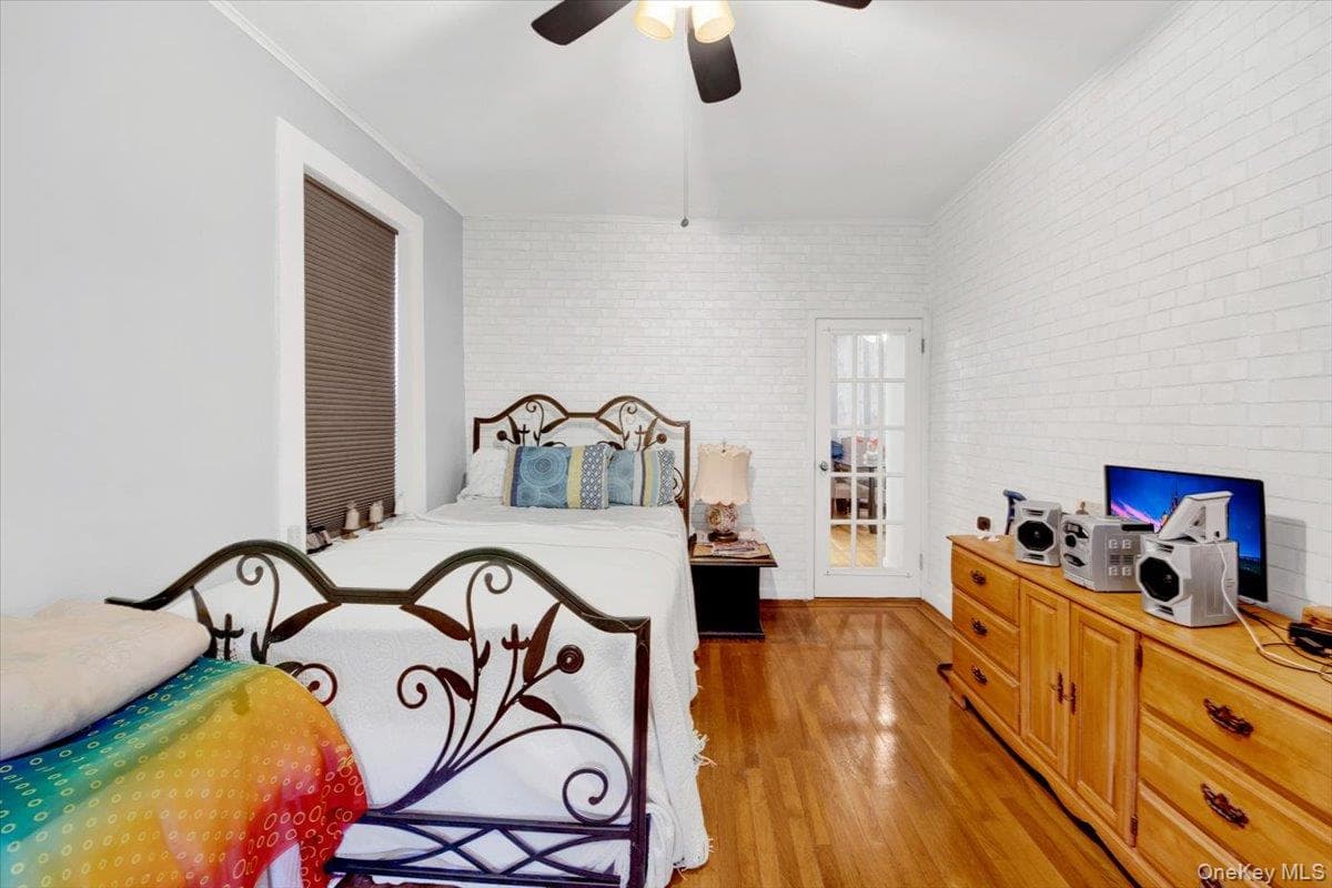 2925 Matthews Avenue Unit: 5H thumbnail 8