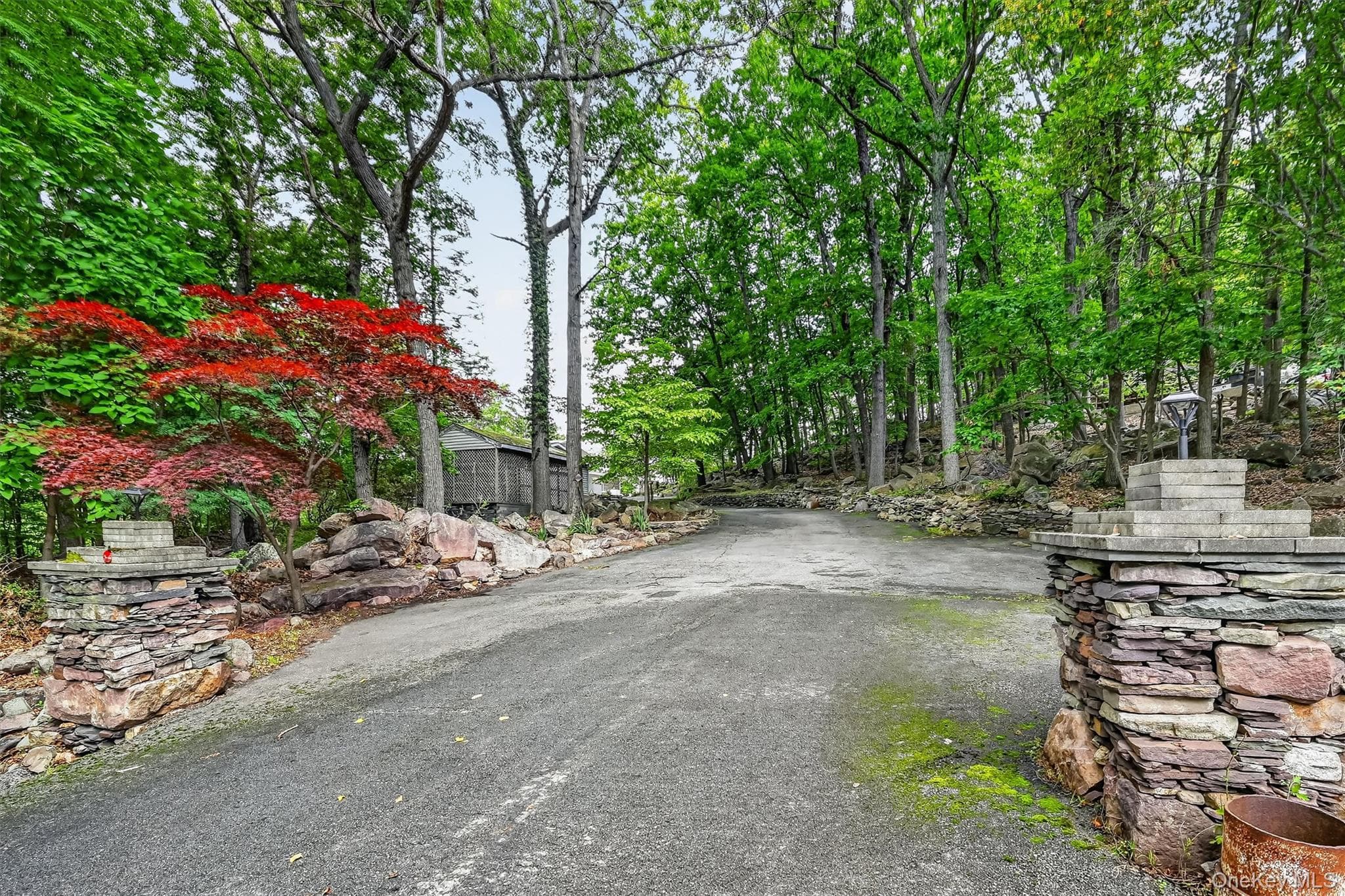 15 Overlook Drive thumbnail 3