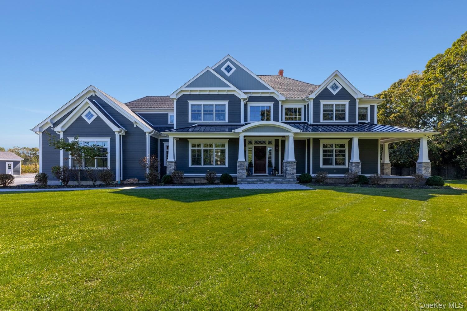 23 Castle Court, Wading River