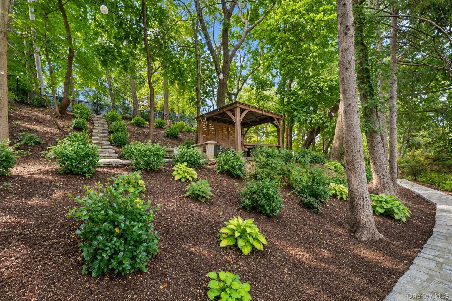 20 Chestnut Drive thumbnail 43