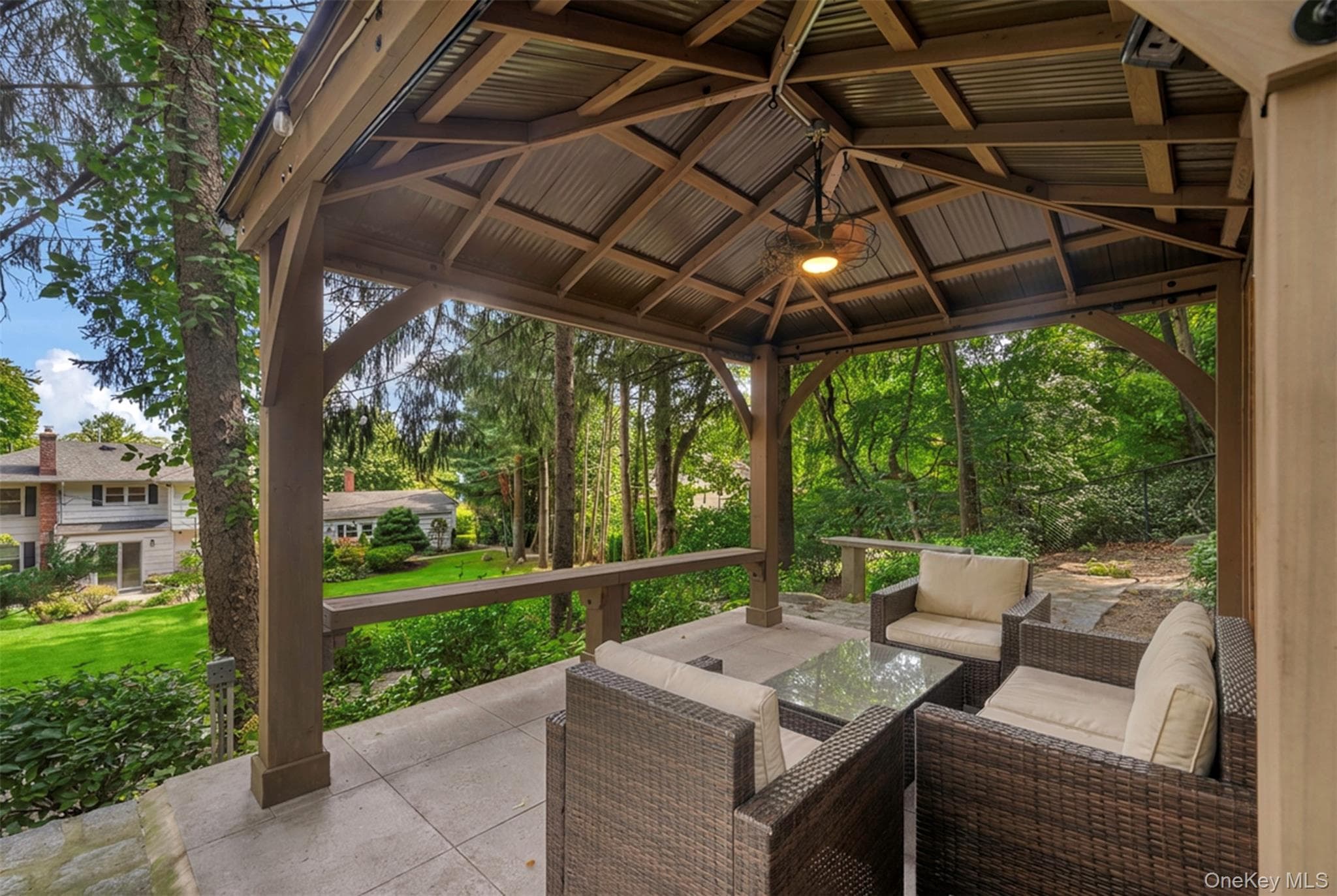 20 Chestnut Drive thumbnail 44