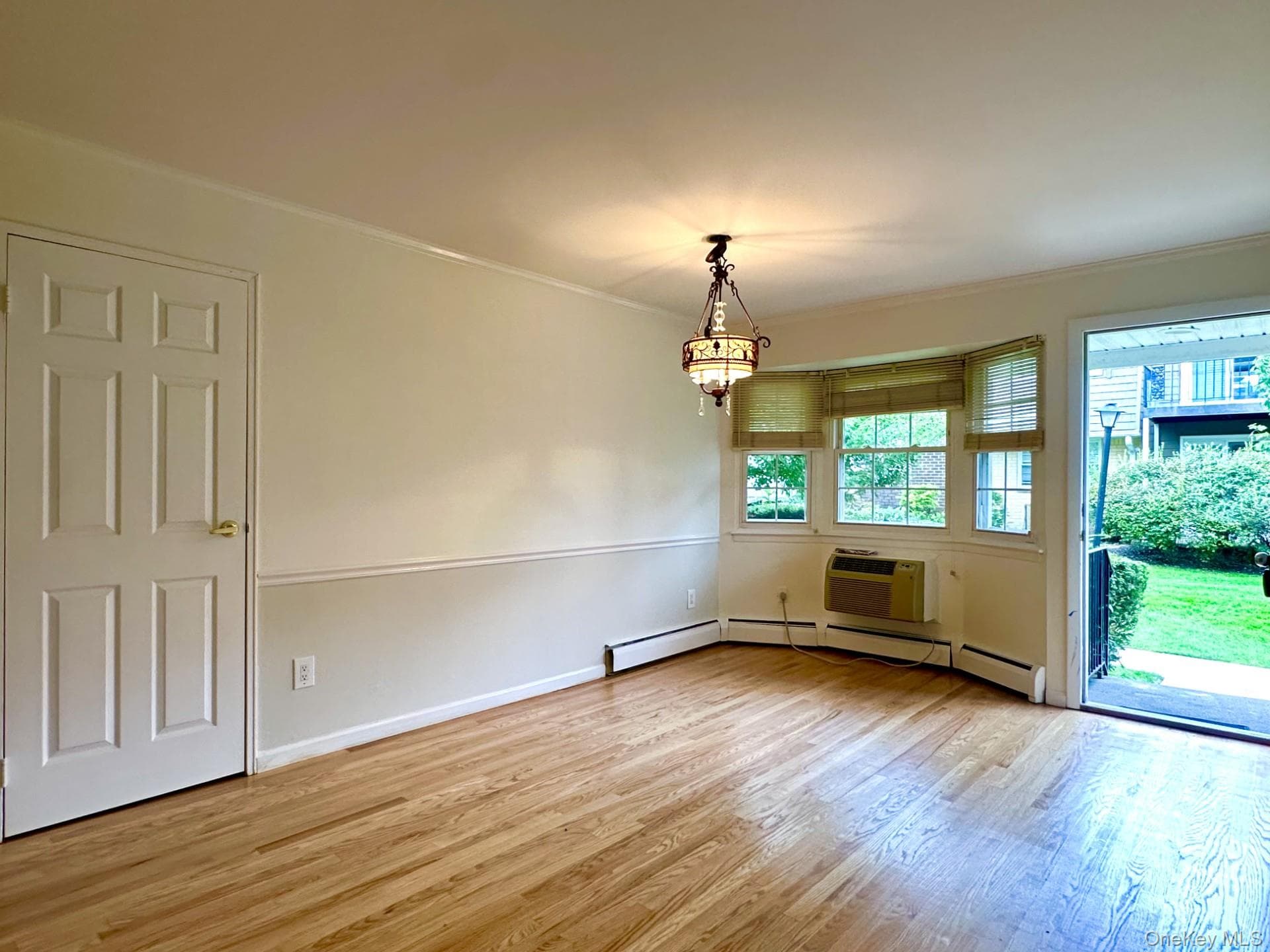 3922 Wilshire Lane Unit: H thumbnail 4