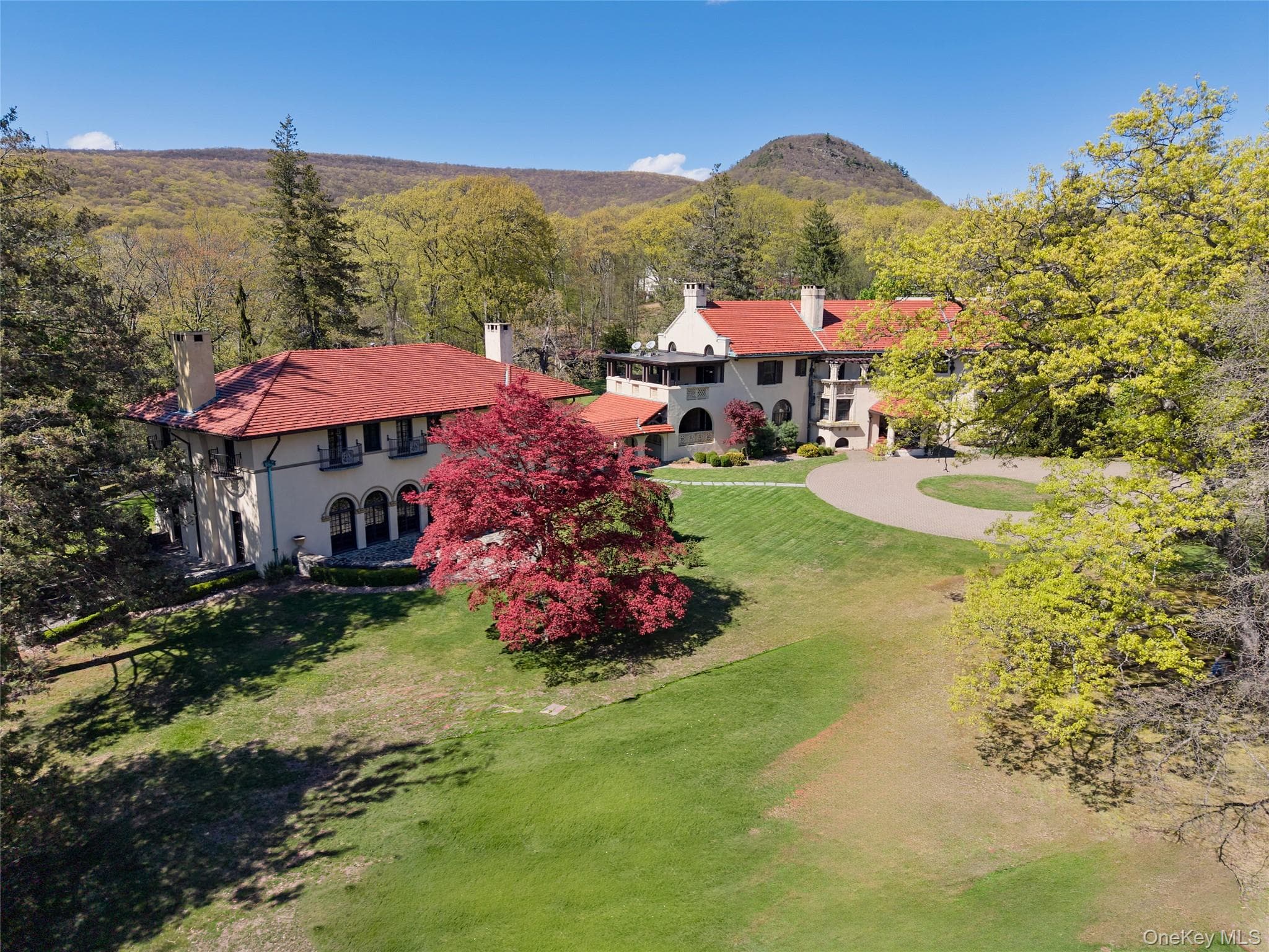 14 Castleton Drive thumbnail 2