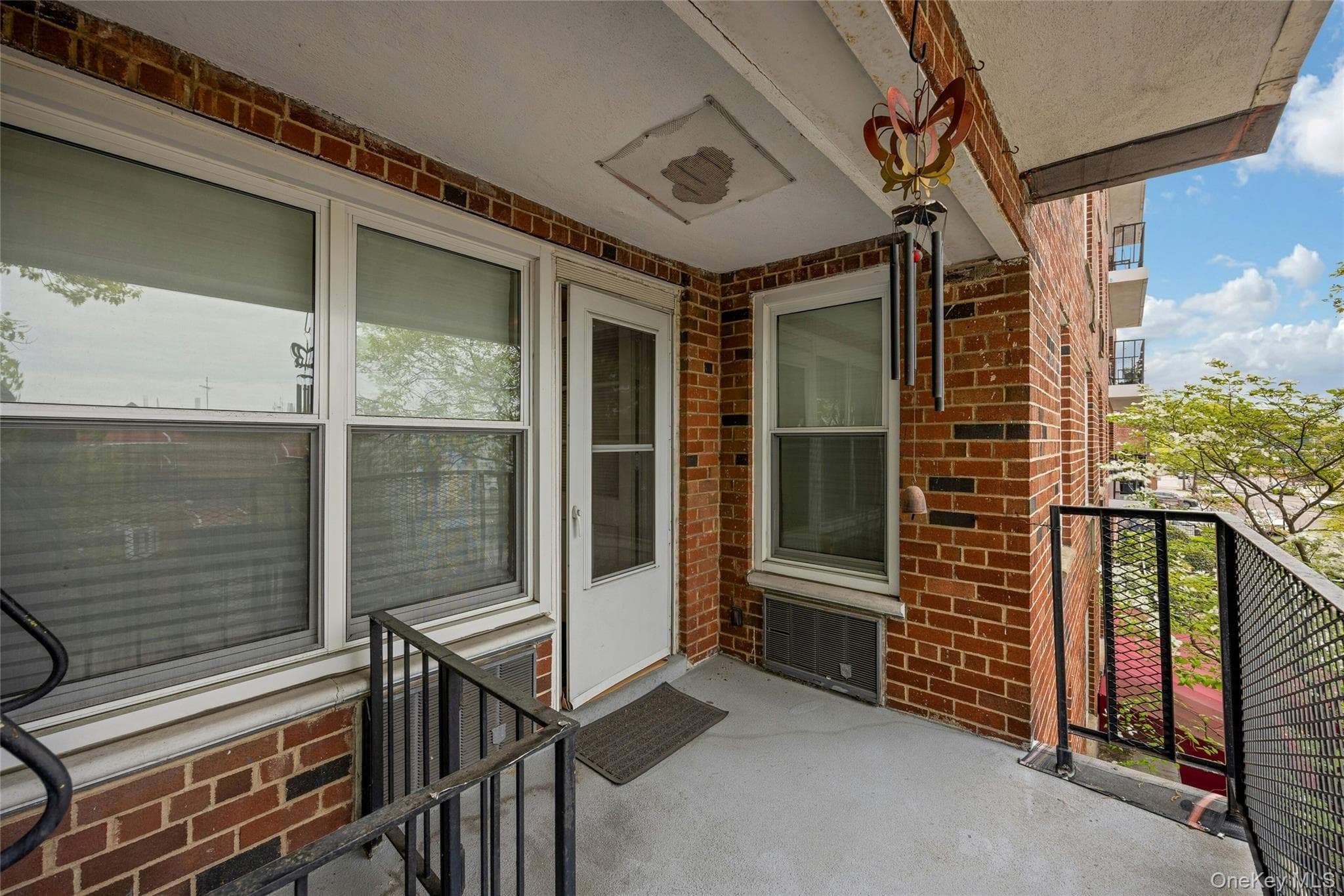 34-43 60th Street Unit: 2F thumbnail 6