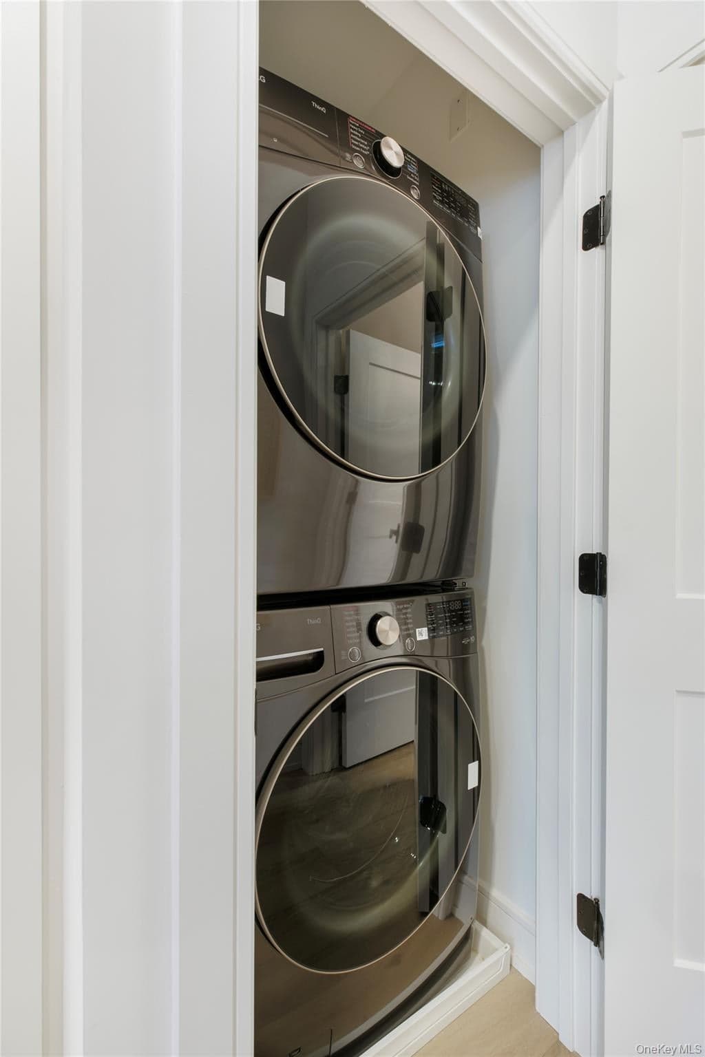 606 Bay View Circle Unit: 6 thumbnail 9