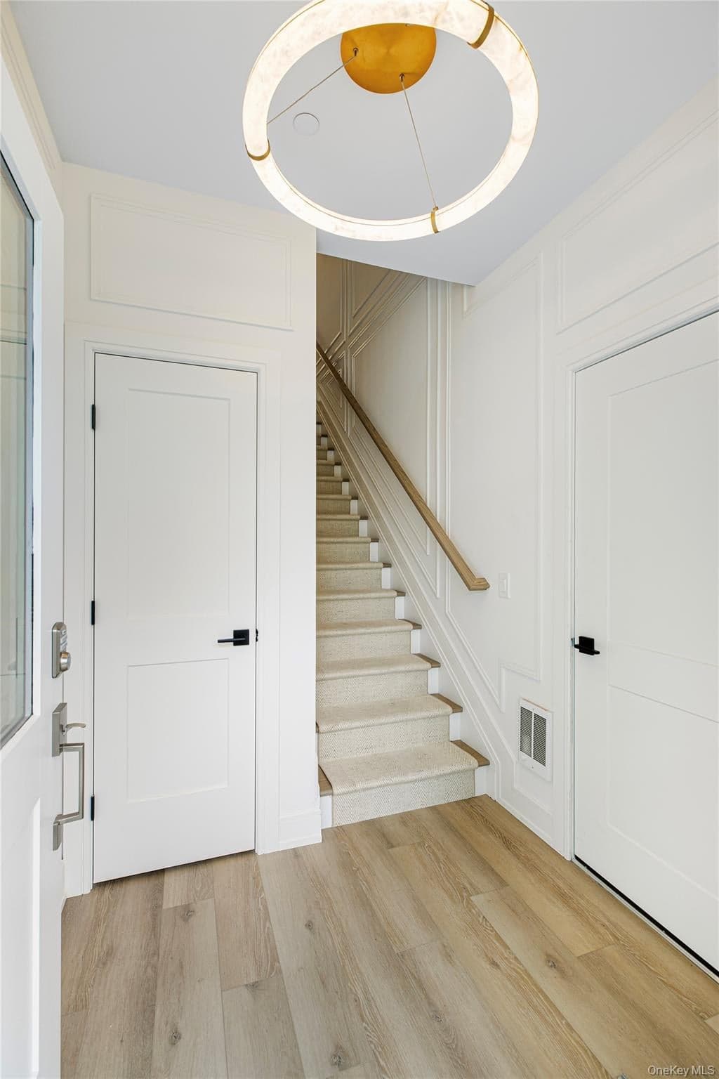 606 Bay View Circle Unit: 6 thumbnail 2