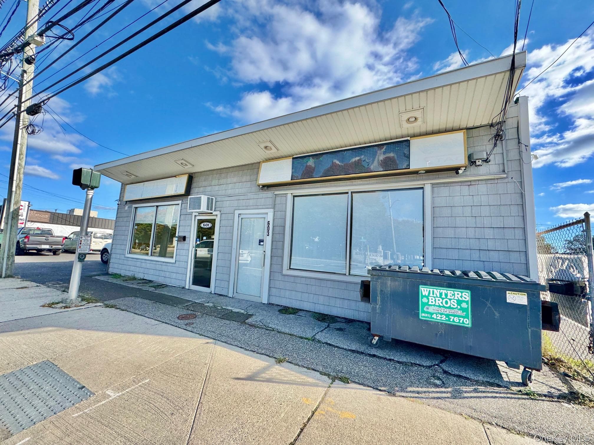 601-603 W Montauk Highway thumbnail 21
