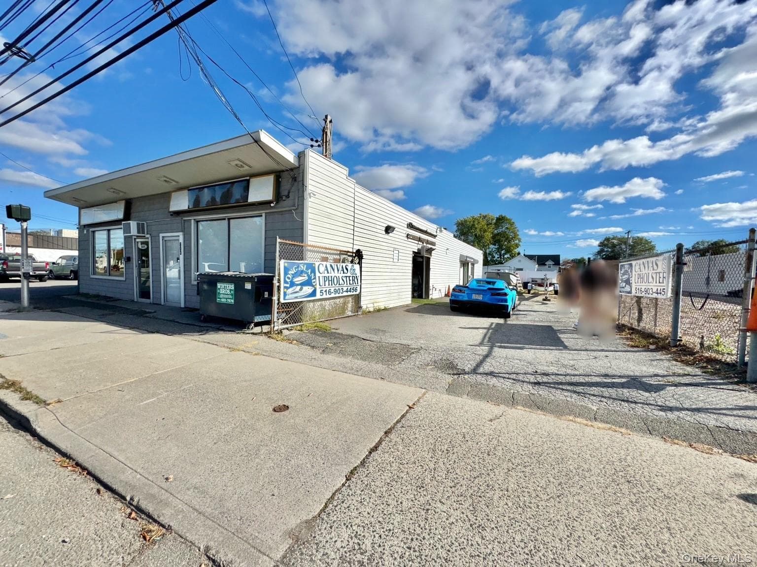 601-603 W Montauk Highway, Lindenhurst
