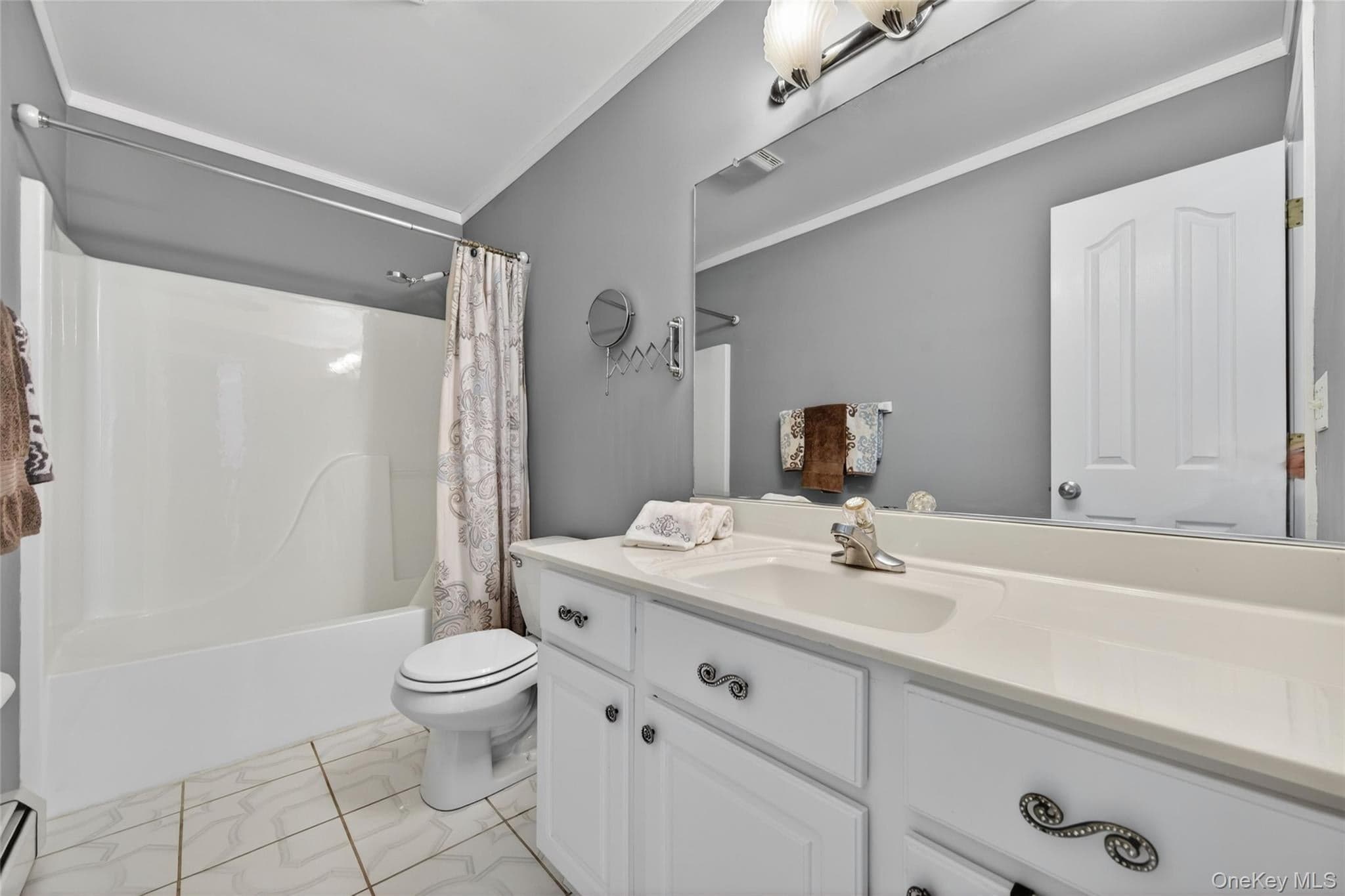 208 Oakland Avenue thumbnail 32