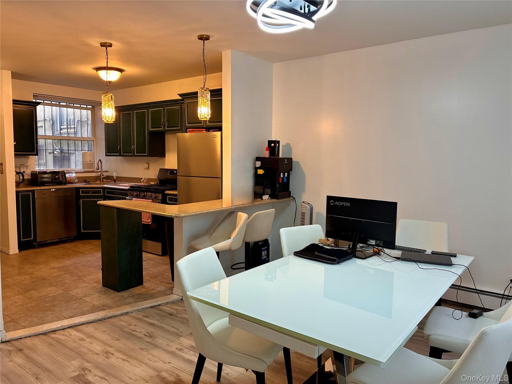 1713 E 14th Street Unit: A thumbnail 4