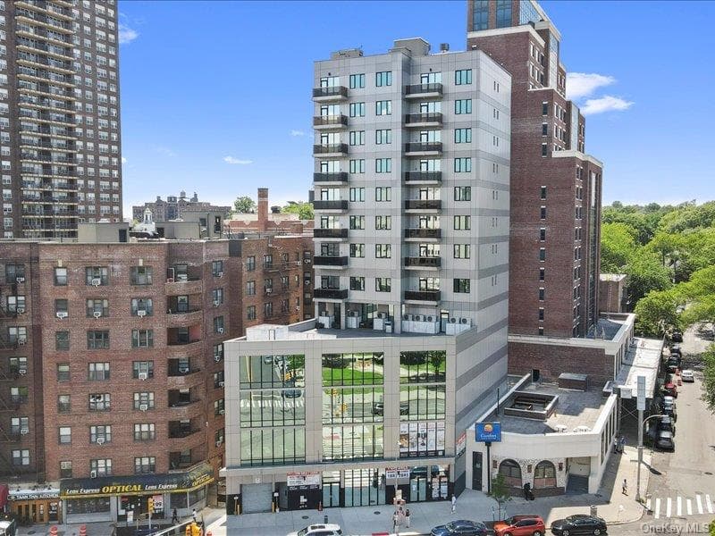124-28 Queens Boulevard Unit: PH-B thumbnail 2