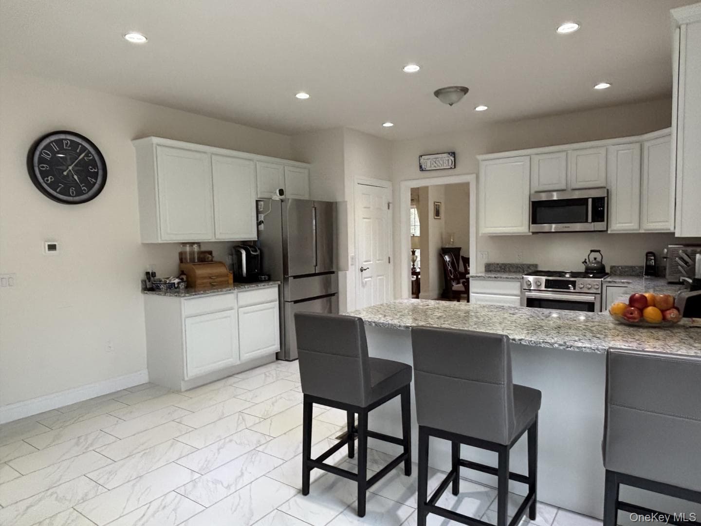657 Sackett Lake Road thumbnail 5