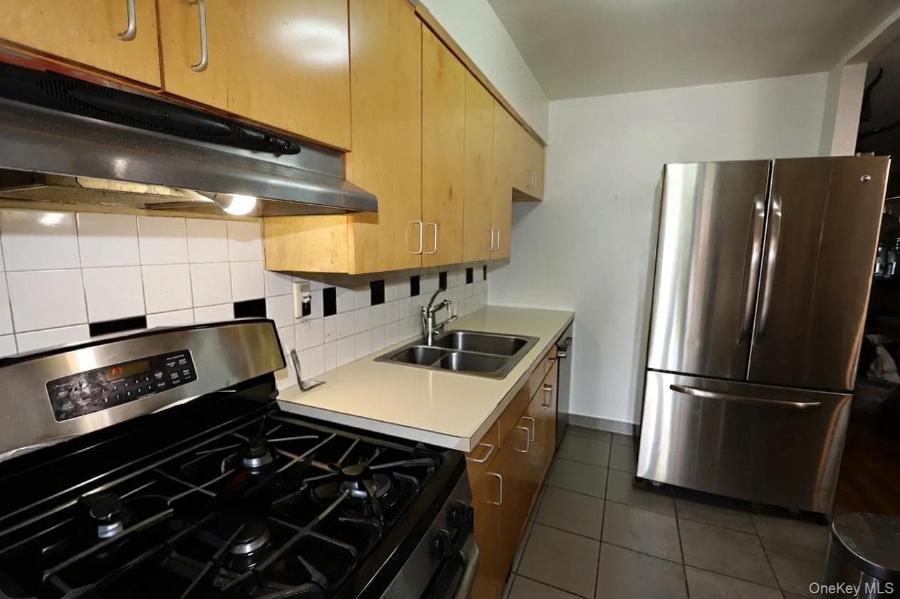4108 Wilder Avenue thumbnail 6