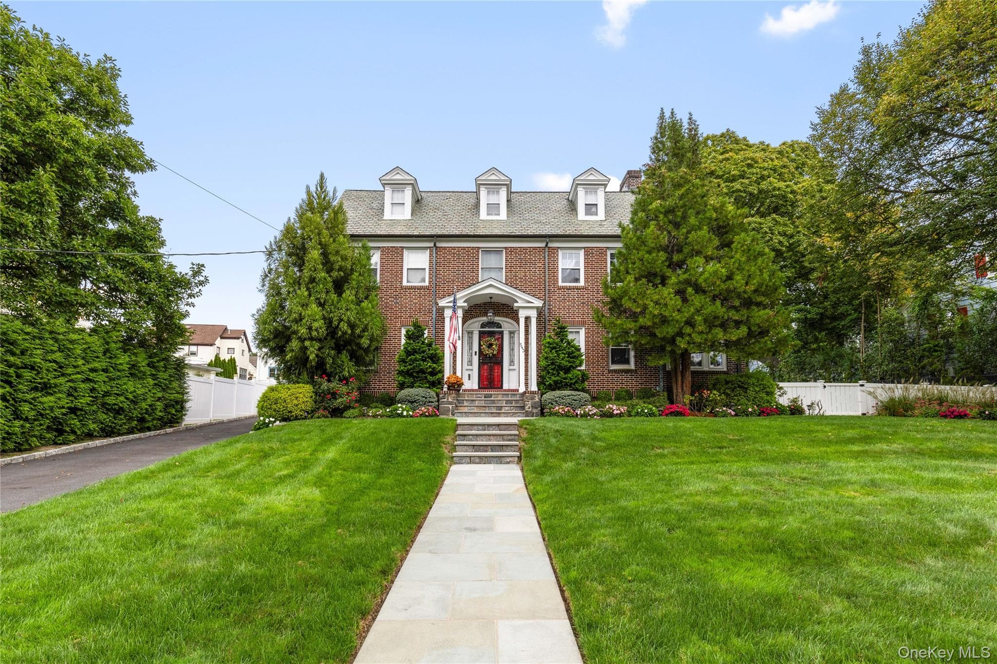 543 King Street photo 1