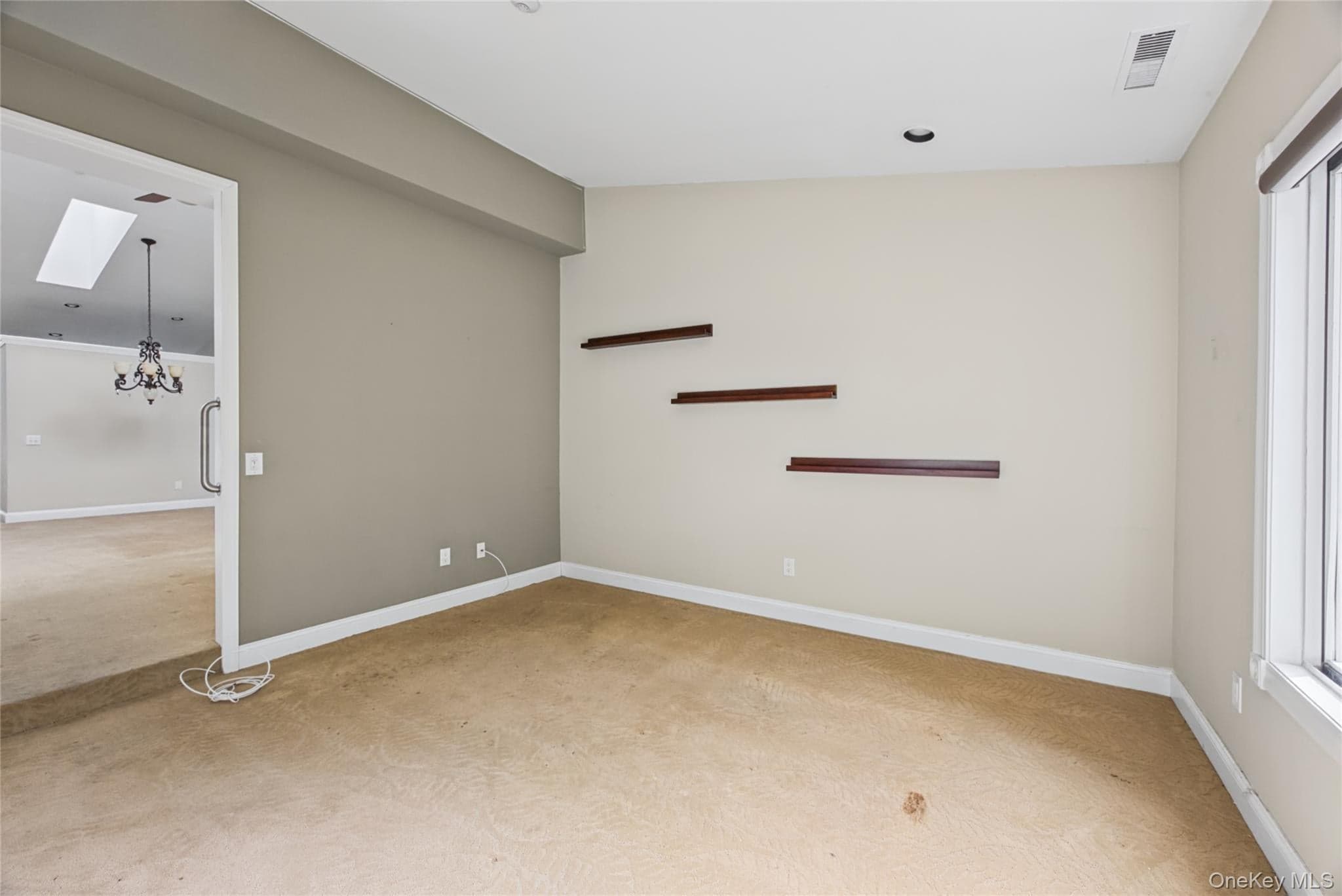 65 Eric Drive thumbnail 20