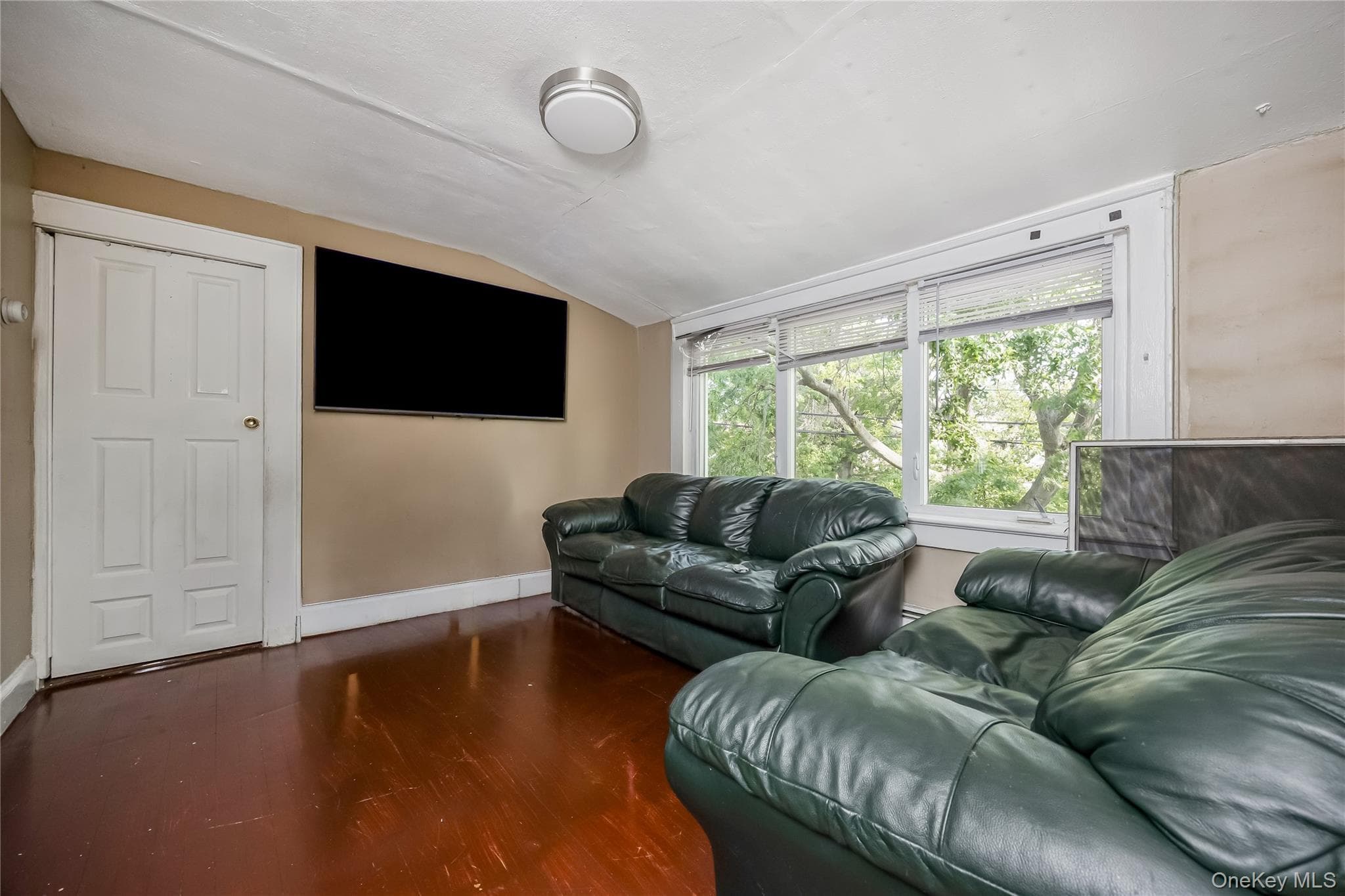 442 Cedar Street thumbnail 16