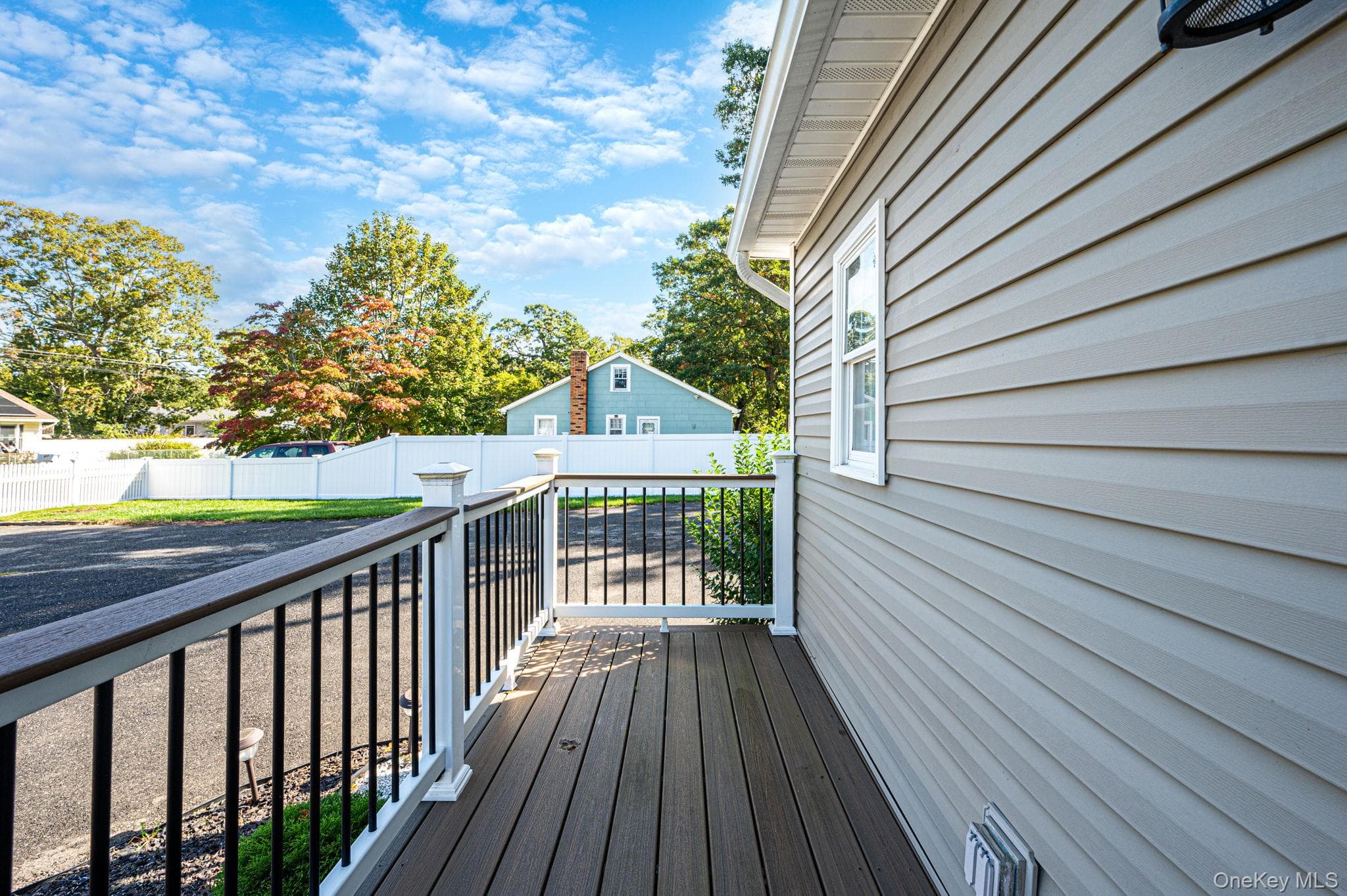 207 Laurelton Drive thumbnail 27