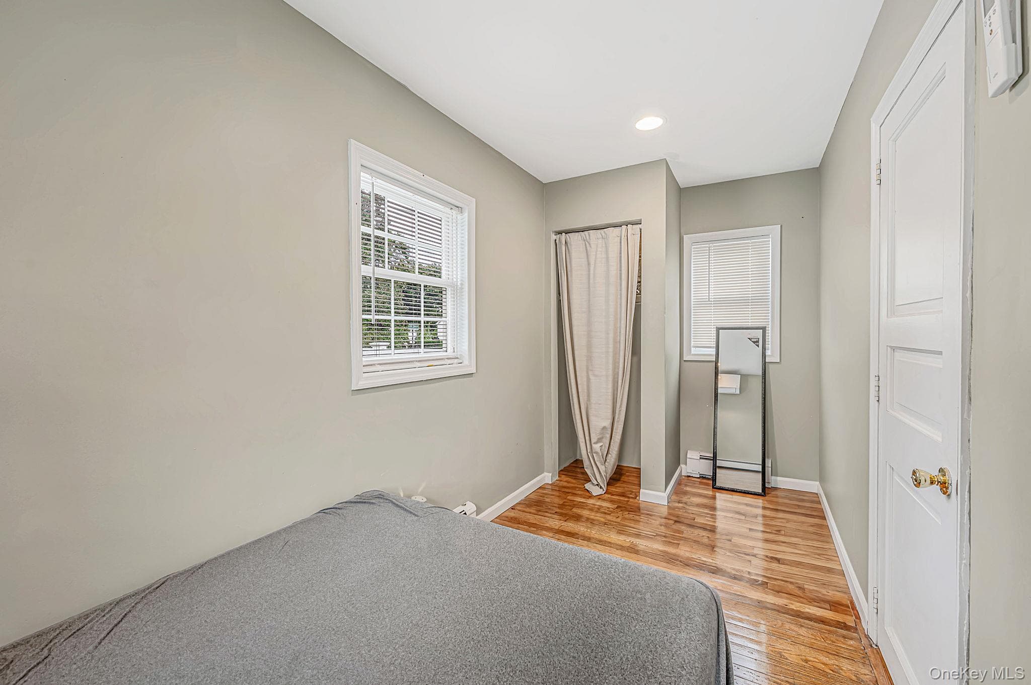 207 Laurelton Drive thumbnail 5