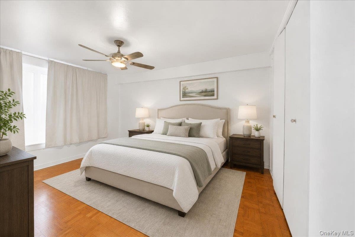 2835 Webb Avenue Unit: 4B thumbnail 4