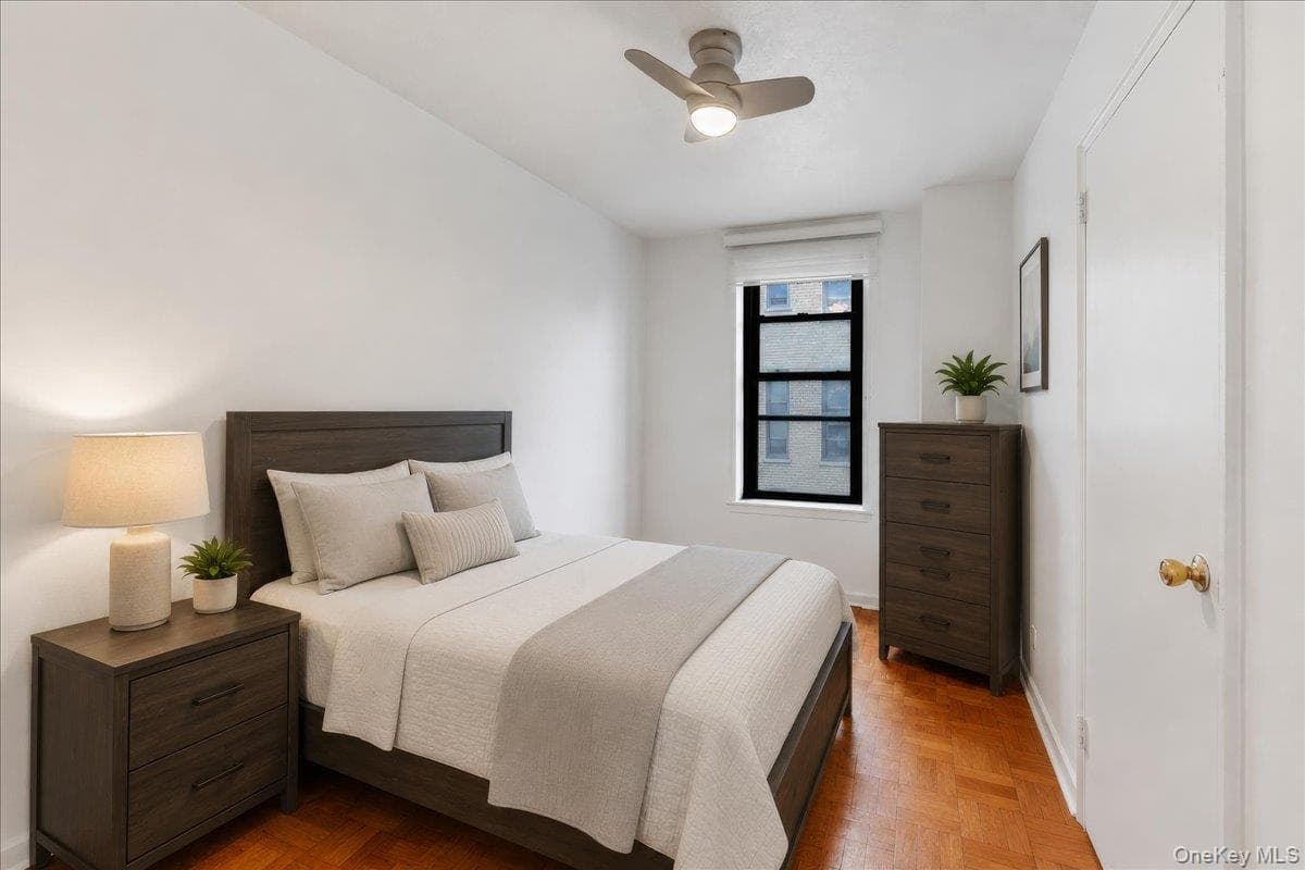 2835 Webb Avenue Unit: 4B thumbnail 5
