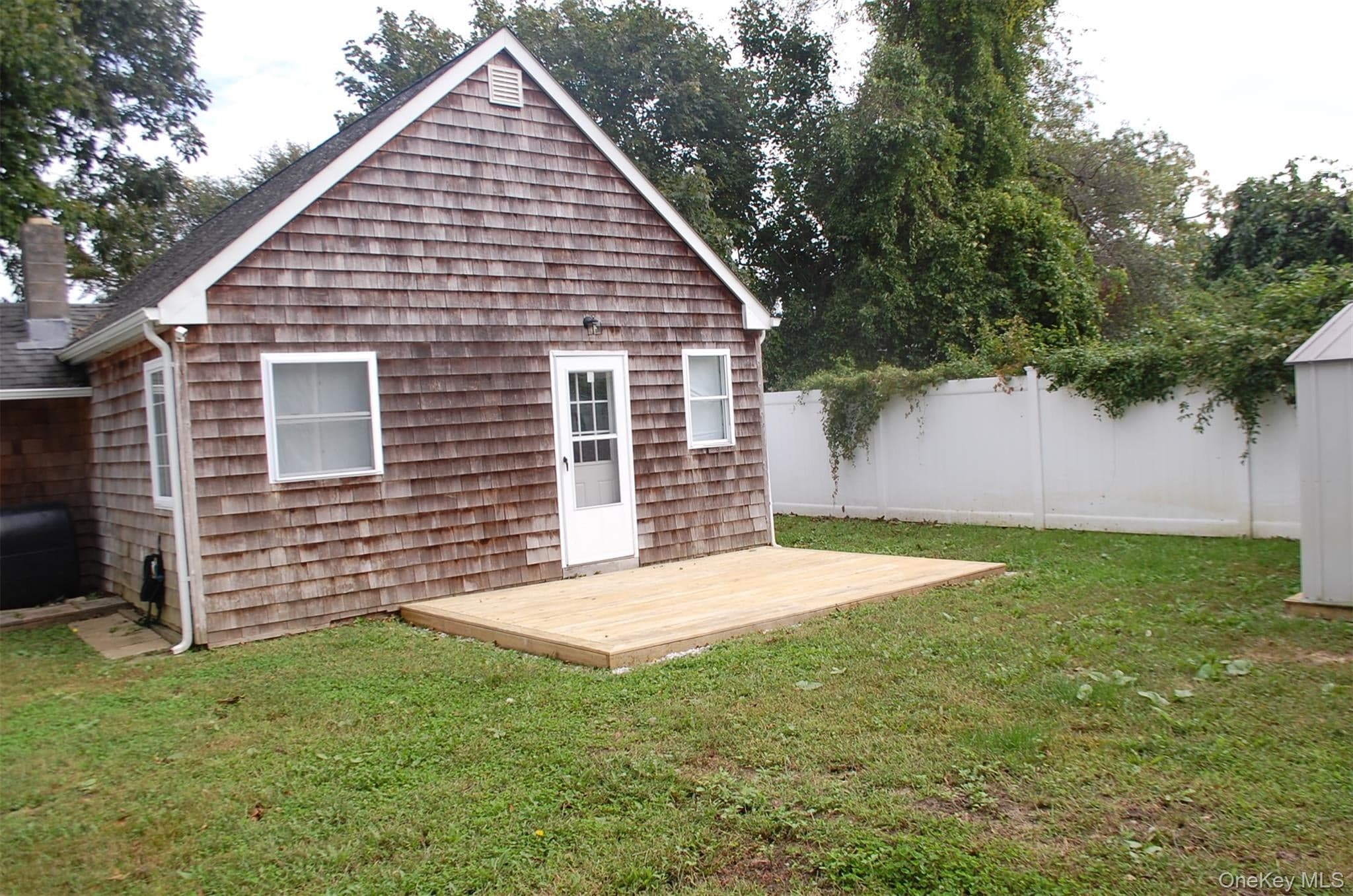 60 Huguenot Drive thumbnail 5