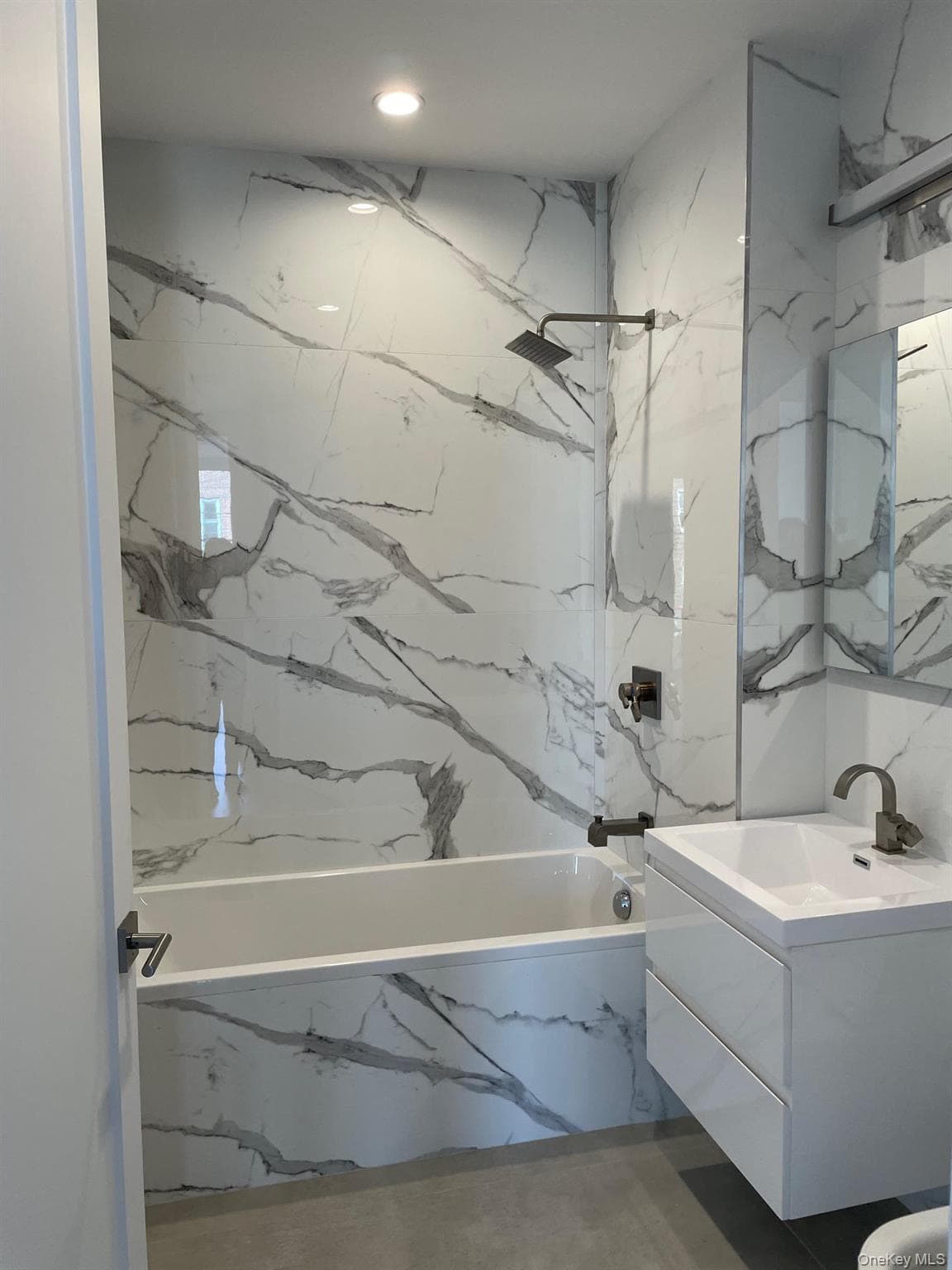 19-14 21st Road Unit: 2A thumbnail 14
