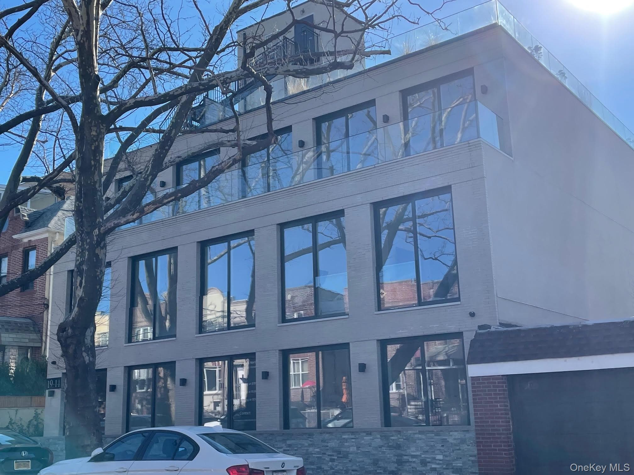 19-14 21st Road Unit: 2A thumbnail 19