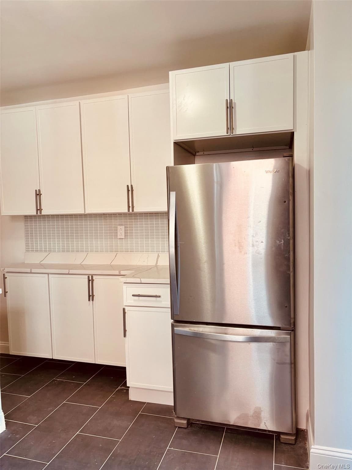 1300 Midland Avenue Unit: A-65 thumbnail 5