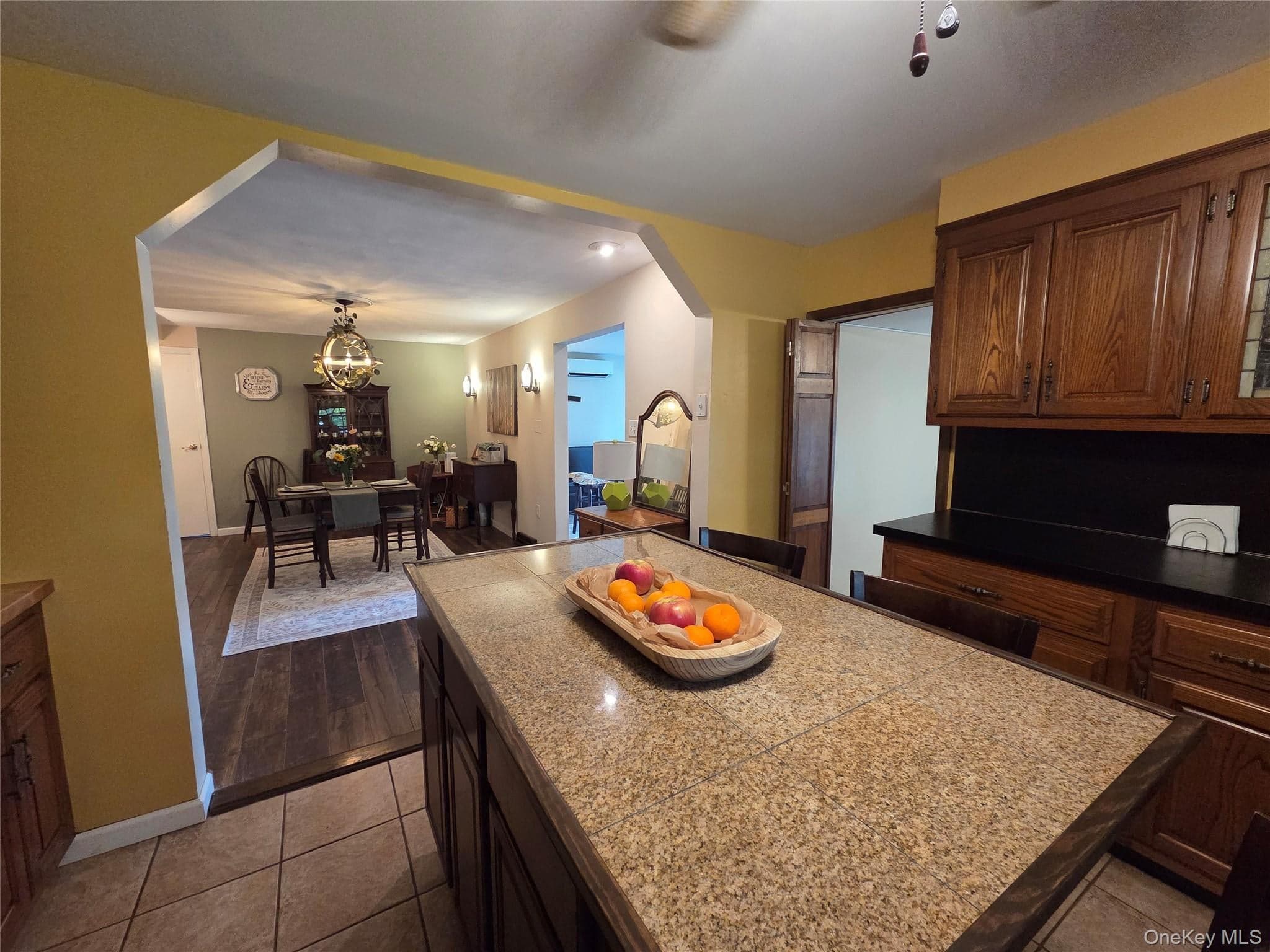 33 Elmwood Avenue thumbnail 16