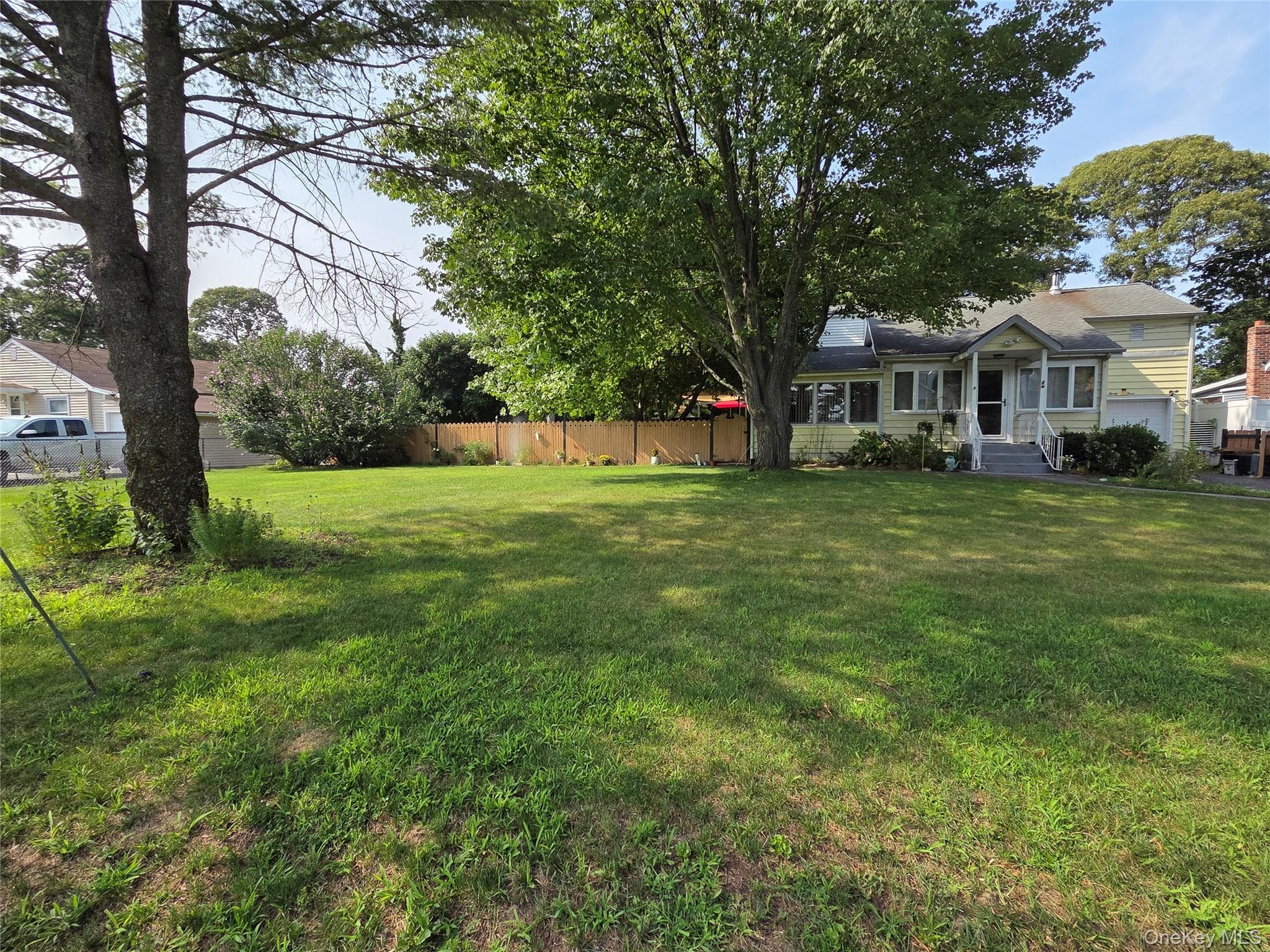 33 Elmwood Avenue thumbnail 2