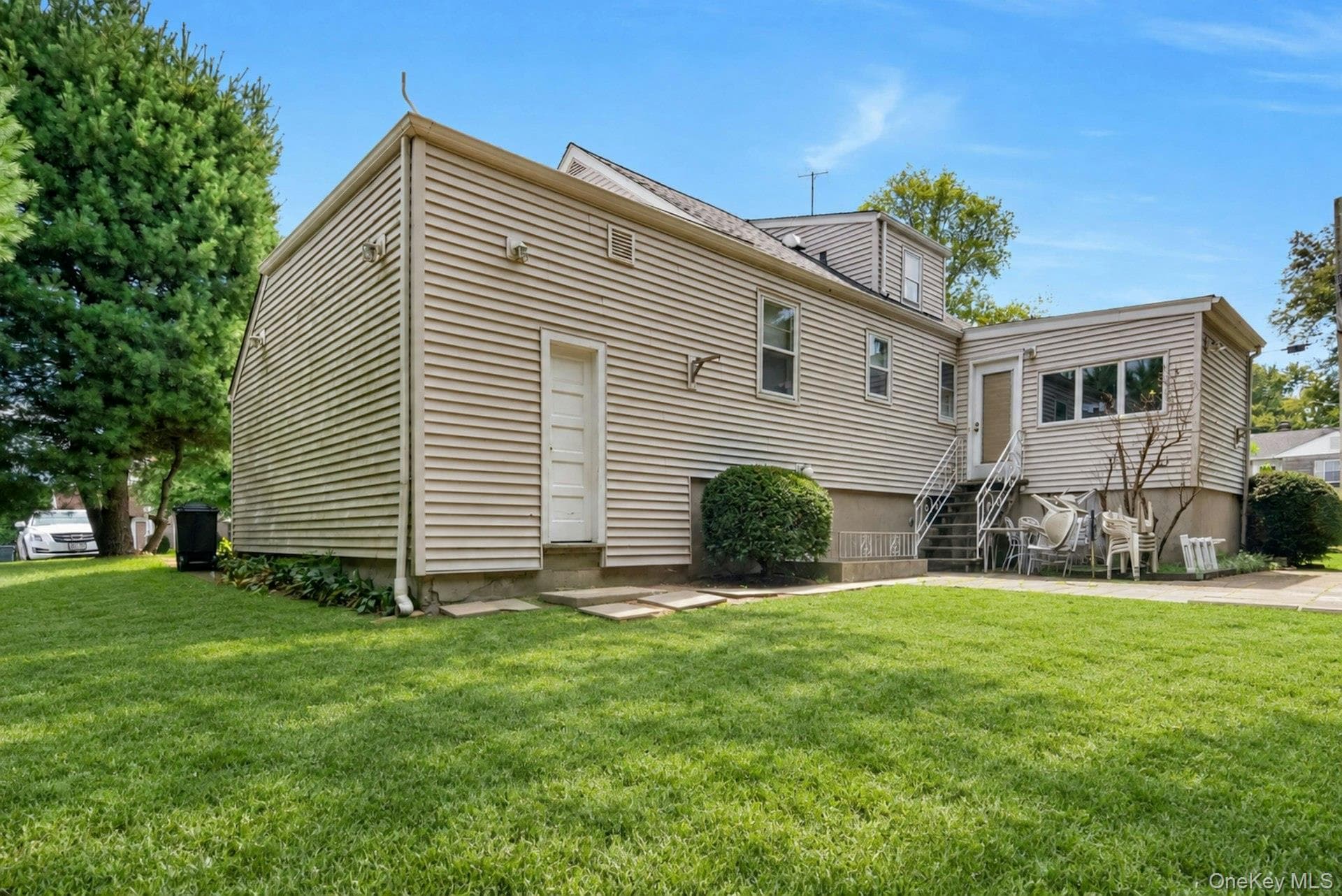 263 Pythian Avenue thumbnail 18