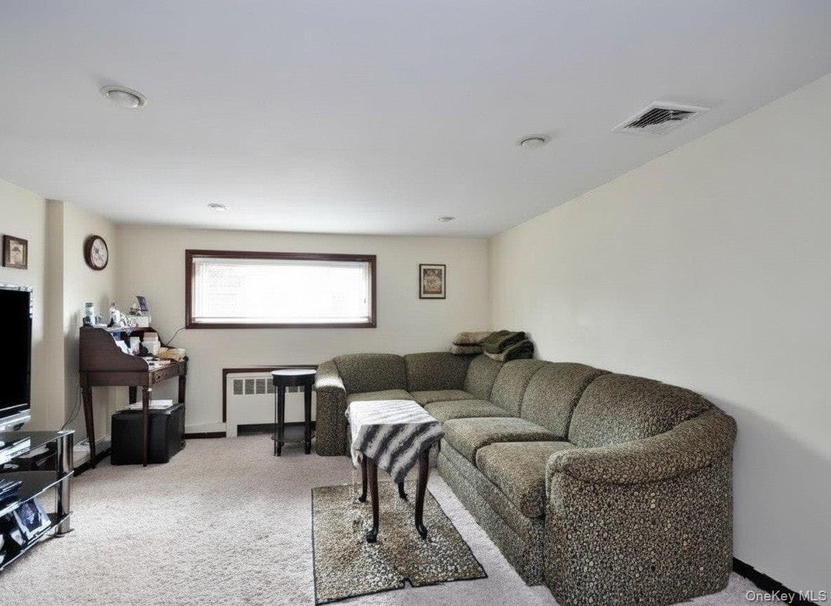 360 Terrace Avenue thumbnail 6
