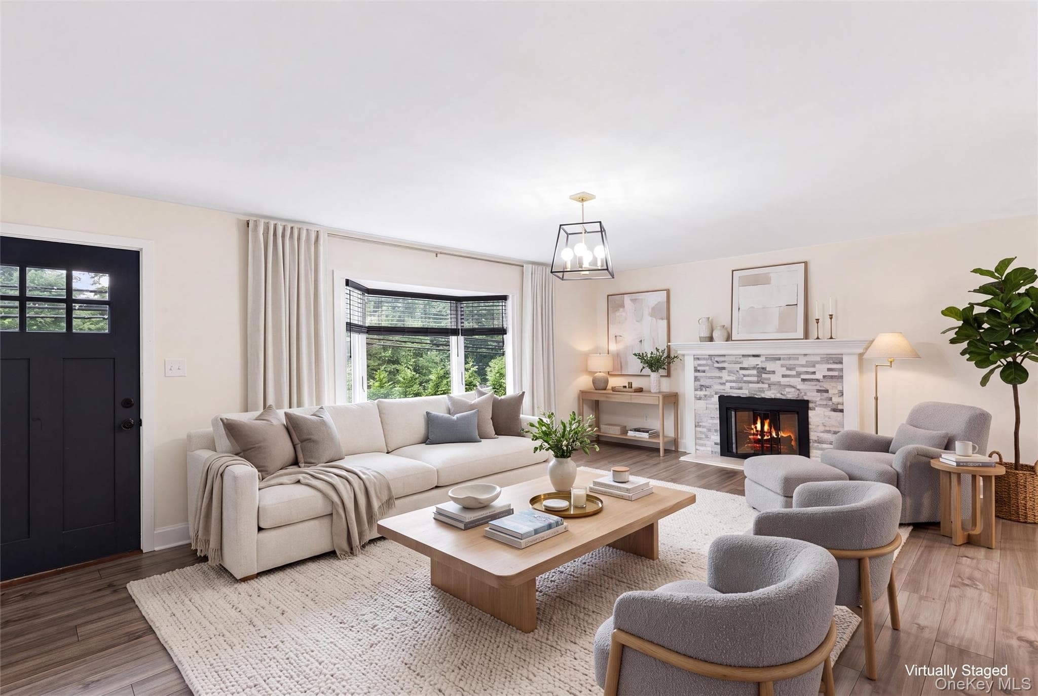 2639 N Wading River Road thumbnail 9