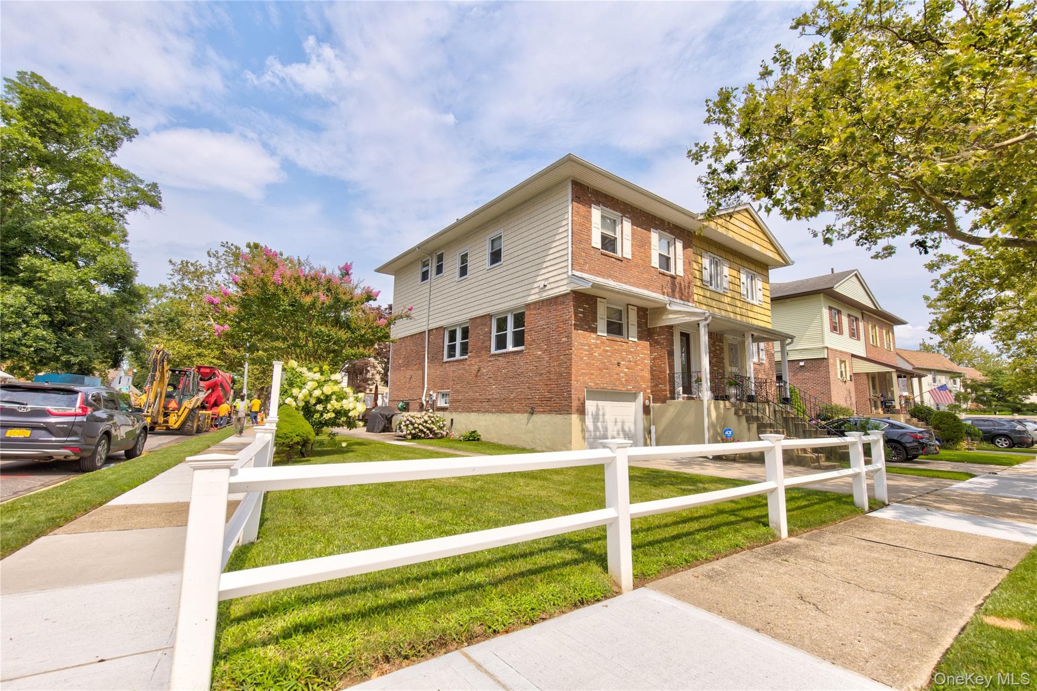 5703 Cloverdale Boulevard thumbnail 2