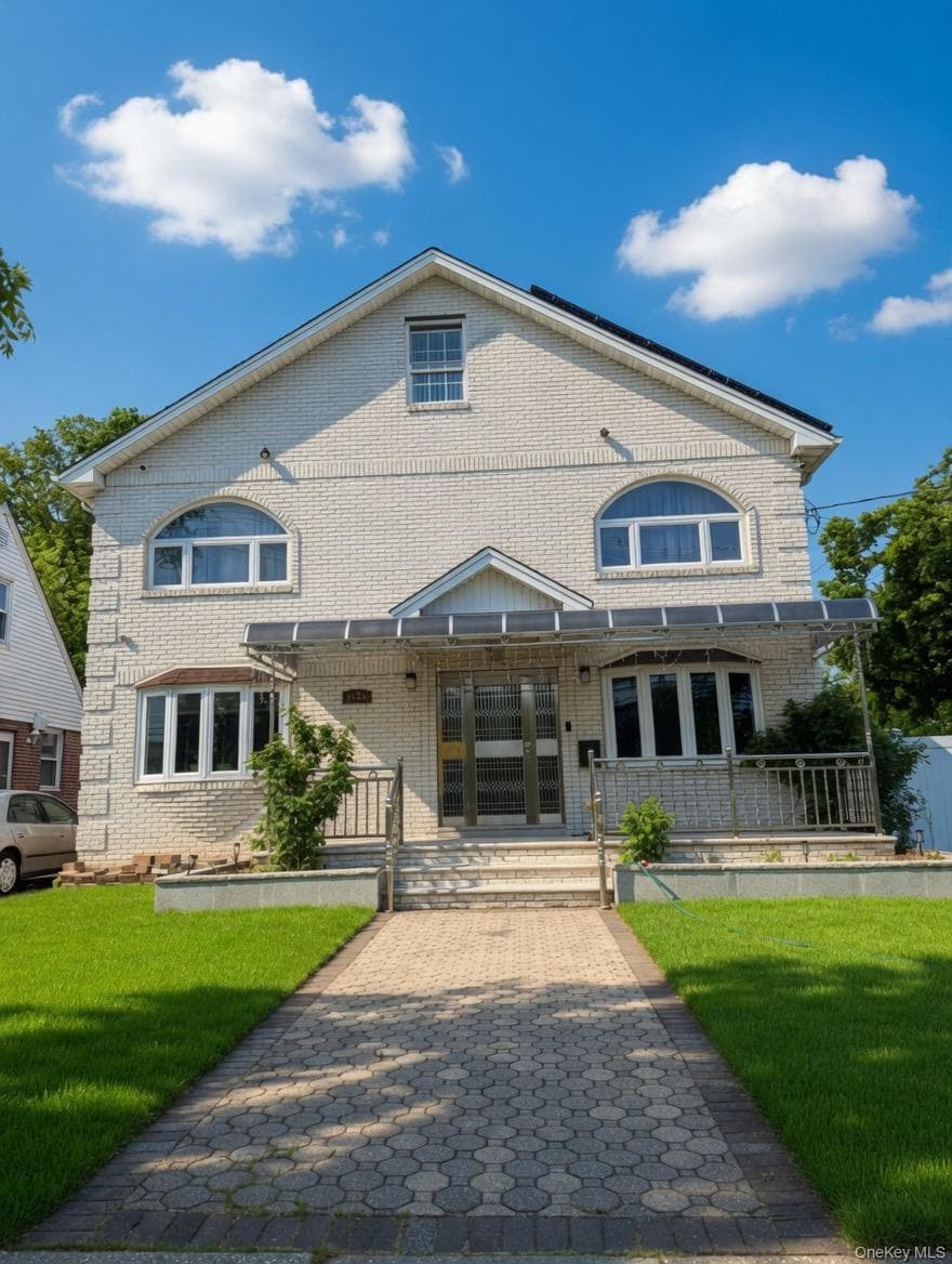 76-53 271st Street, New Hyde Park