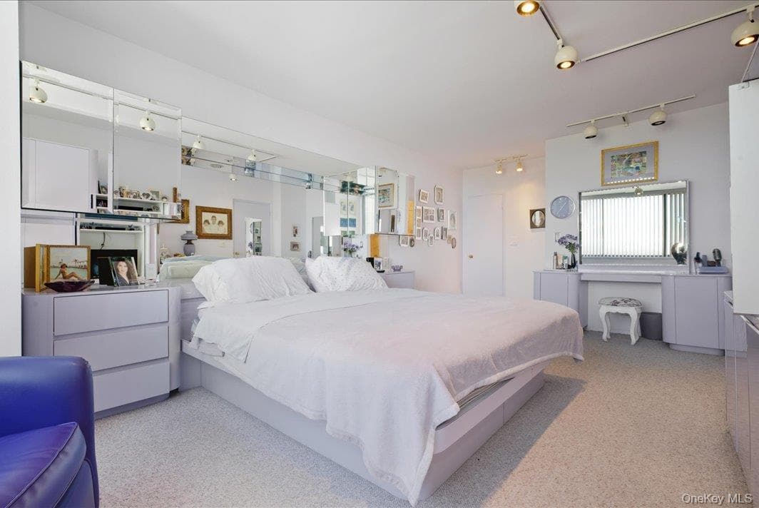 27010 Grand Central Parkway Unit: 21M thumbnail 12