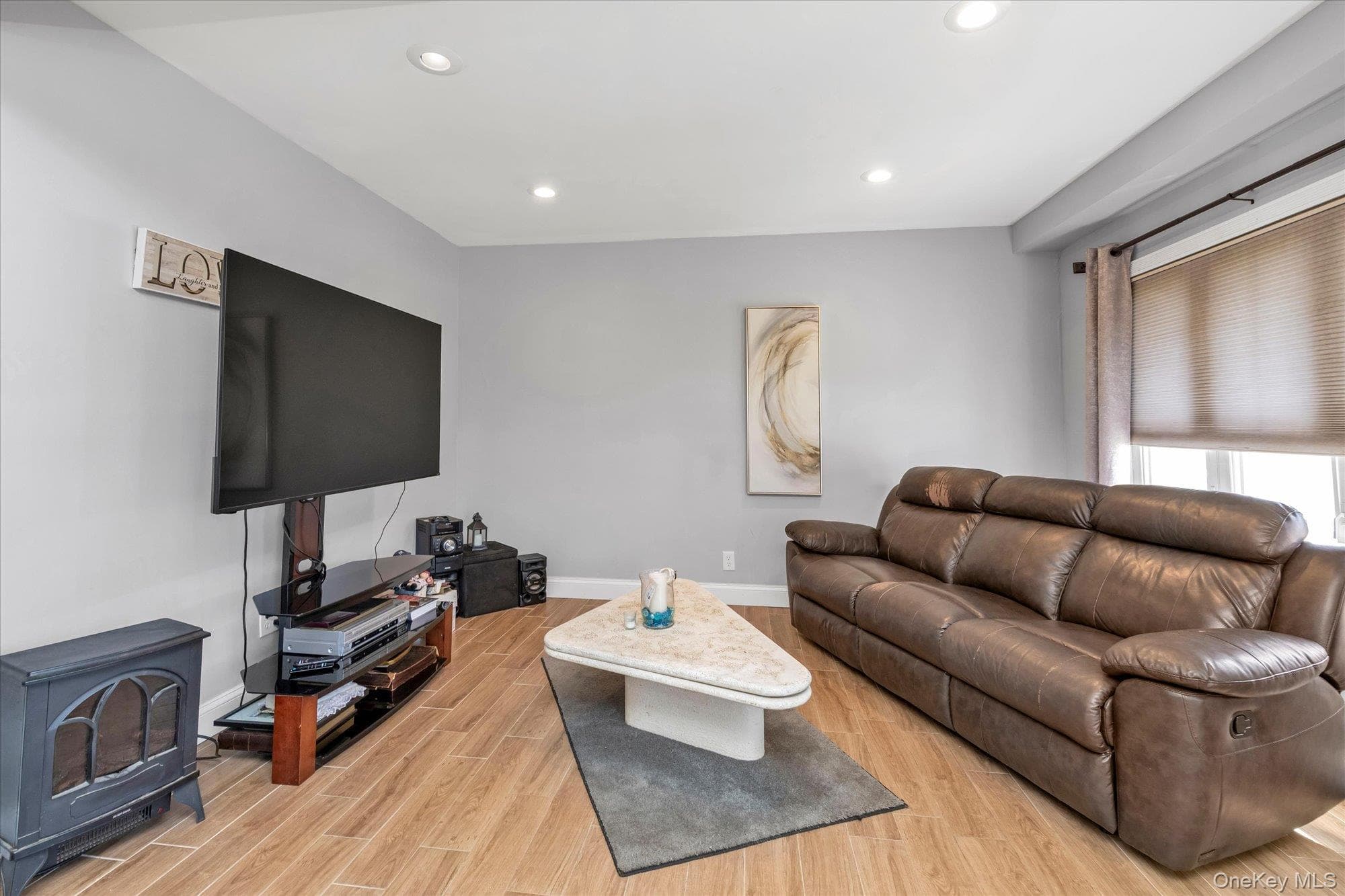 2457 Williams Court thumbnail 5