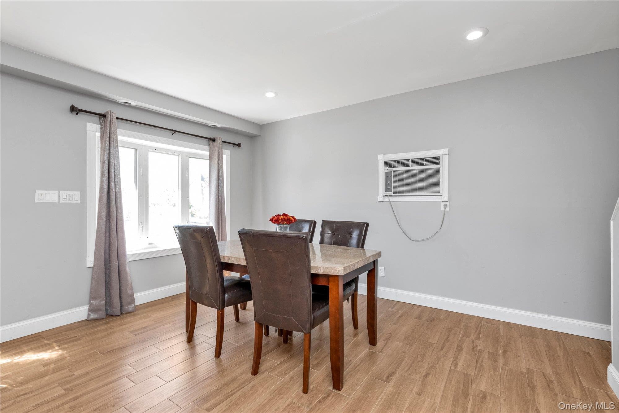 2457 Williams Court thumbnail 9