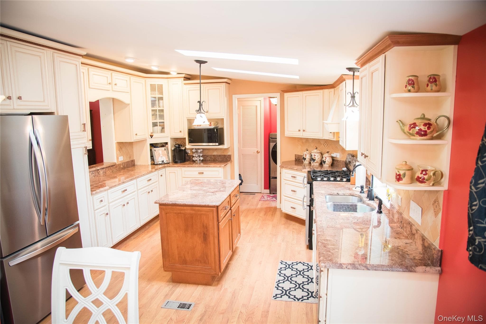 502 Myers Road thumbnail 13