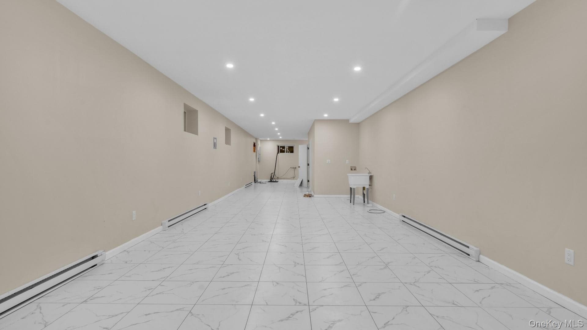 957 E 229th Street thumbnail 31