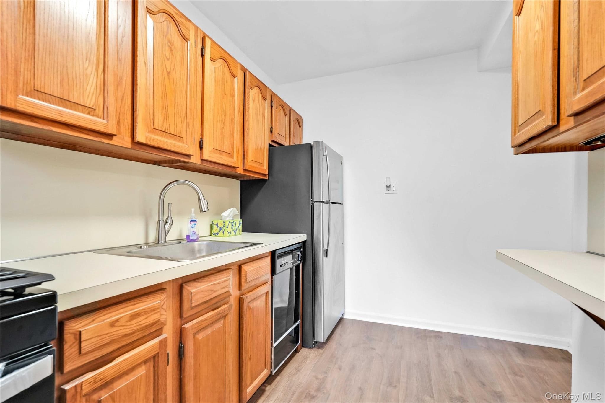 170-06 Crocheron Avenue Unit: 2E thumbnail 10