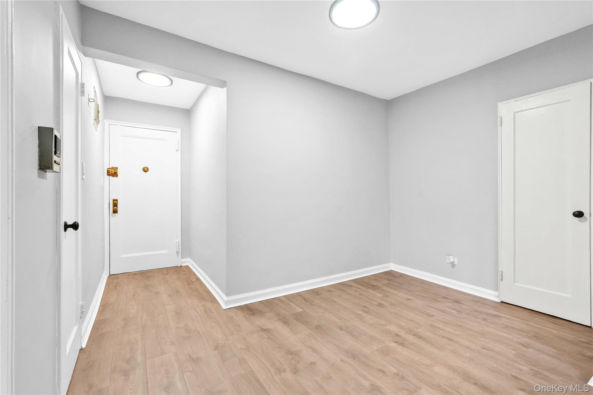 170-06 Crocheron Avenue Unit: 2E thumbnail 3