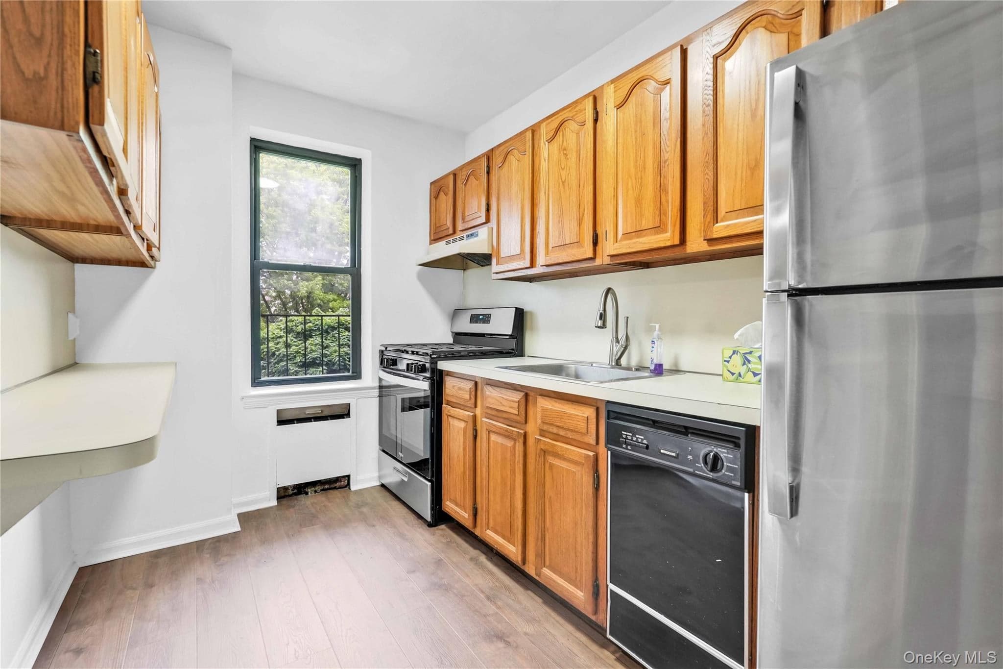 170-06 Crocheron Avenue Unit: 2E thumbnail 8