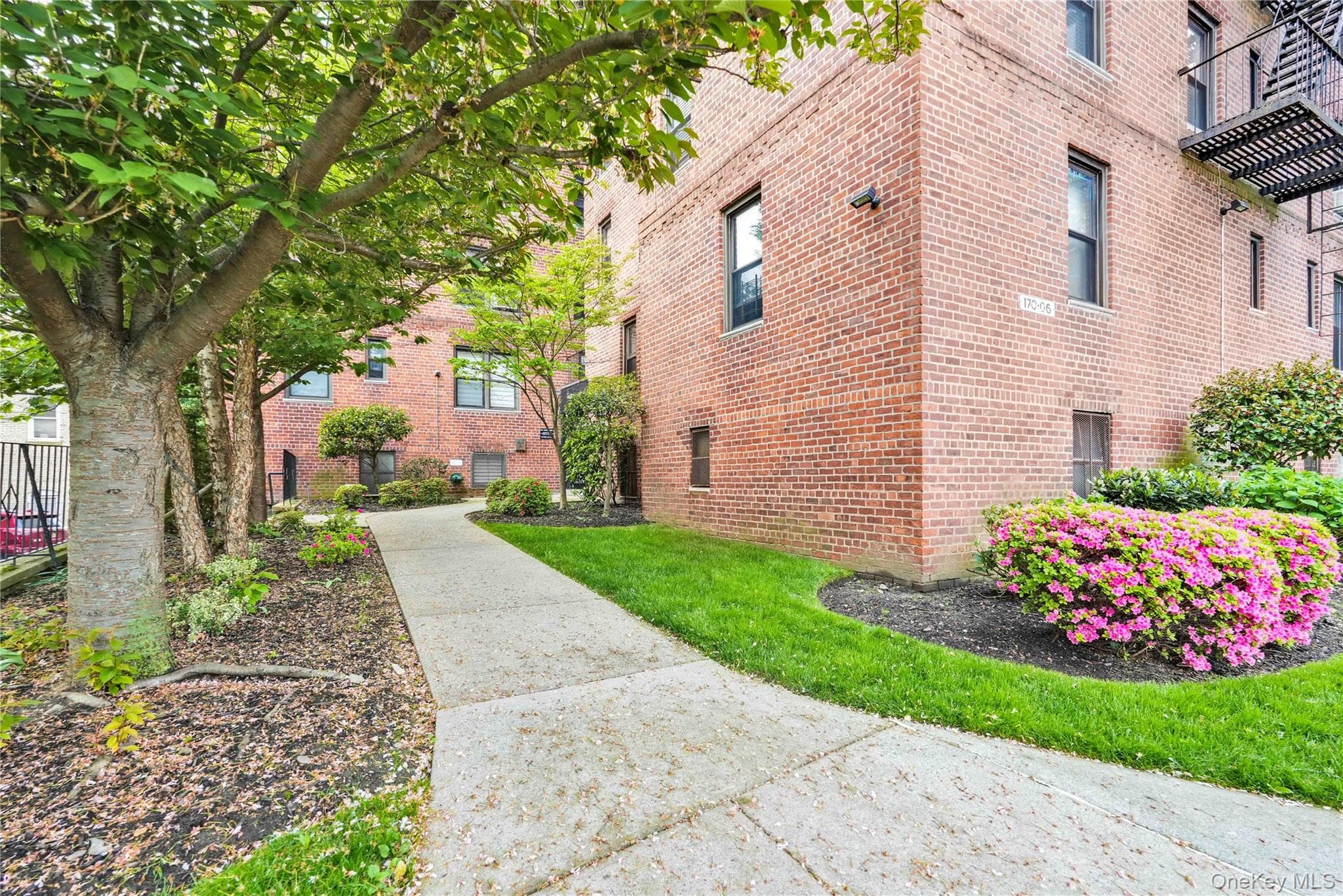 170-06 Crocheron Avenue Unit: 2E thumbnail 19