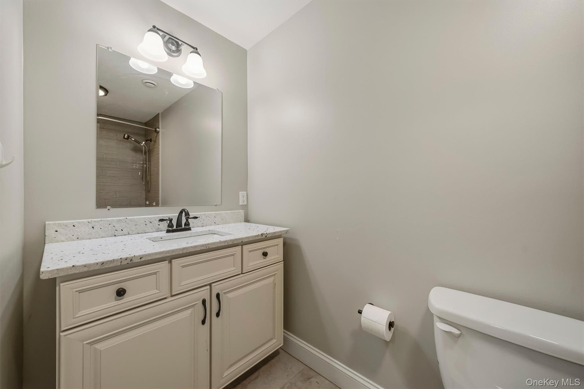 809 Fairway Court thumbnail 26