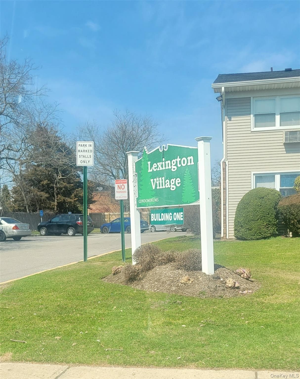 1 E Hemlock Drive Unit: #162, Bay Shore