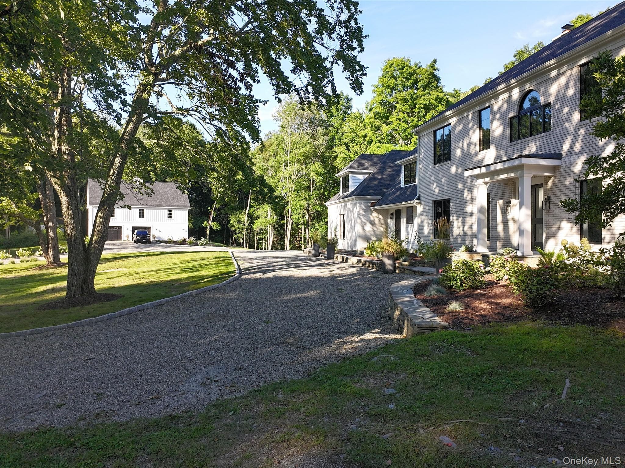 296-302 Stanford Road, Millbrook